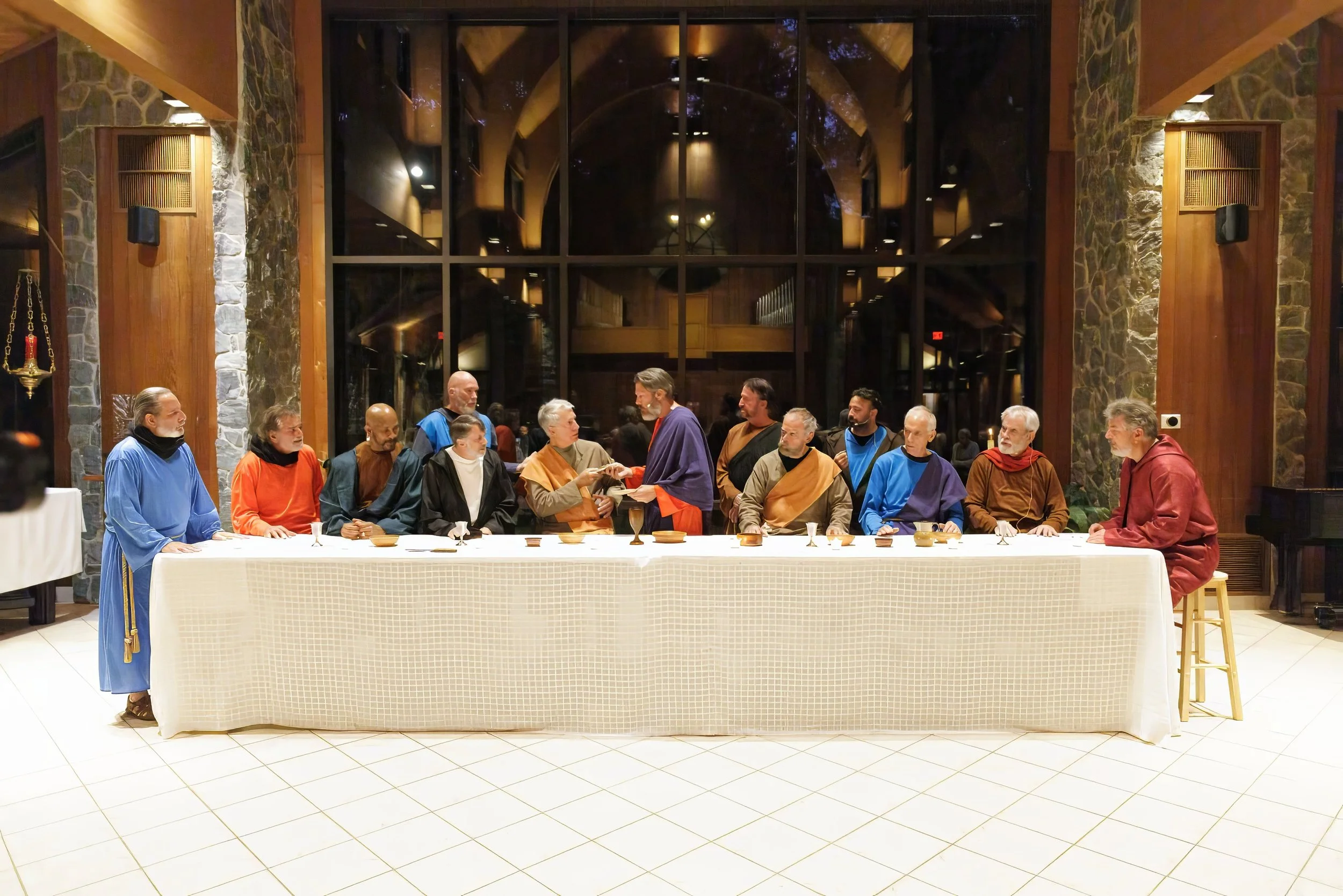 Casler_620323_278_LivingLastSupper_T_260325.jpeg
