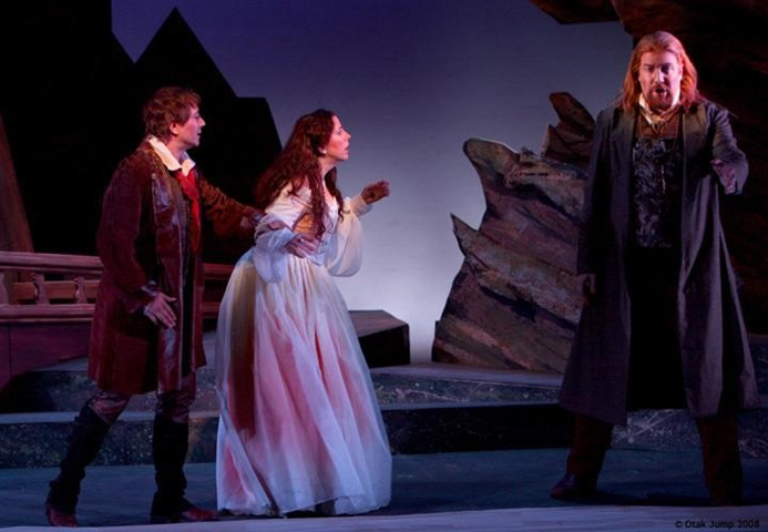 Holländer West Bay Opera