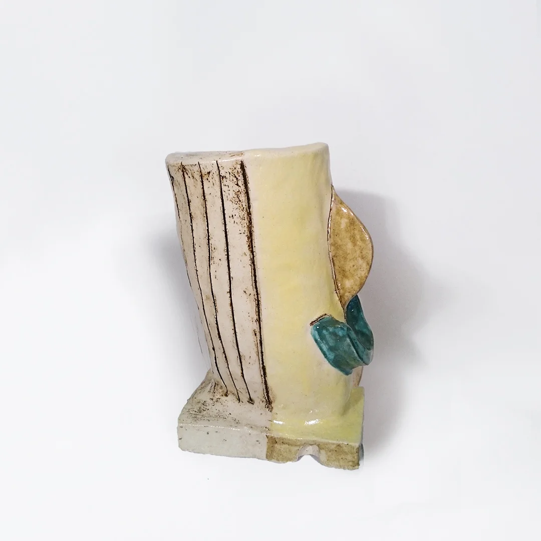 Sideshow_vase_2.jpg