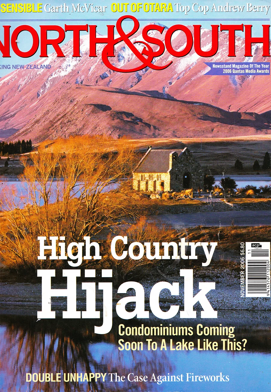 North &amp; South  Working Wood - Fine furniture makers go back to school