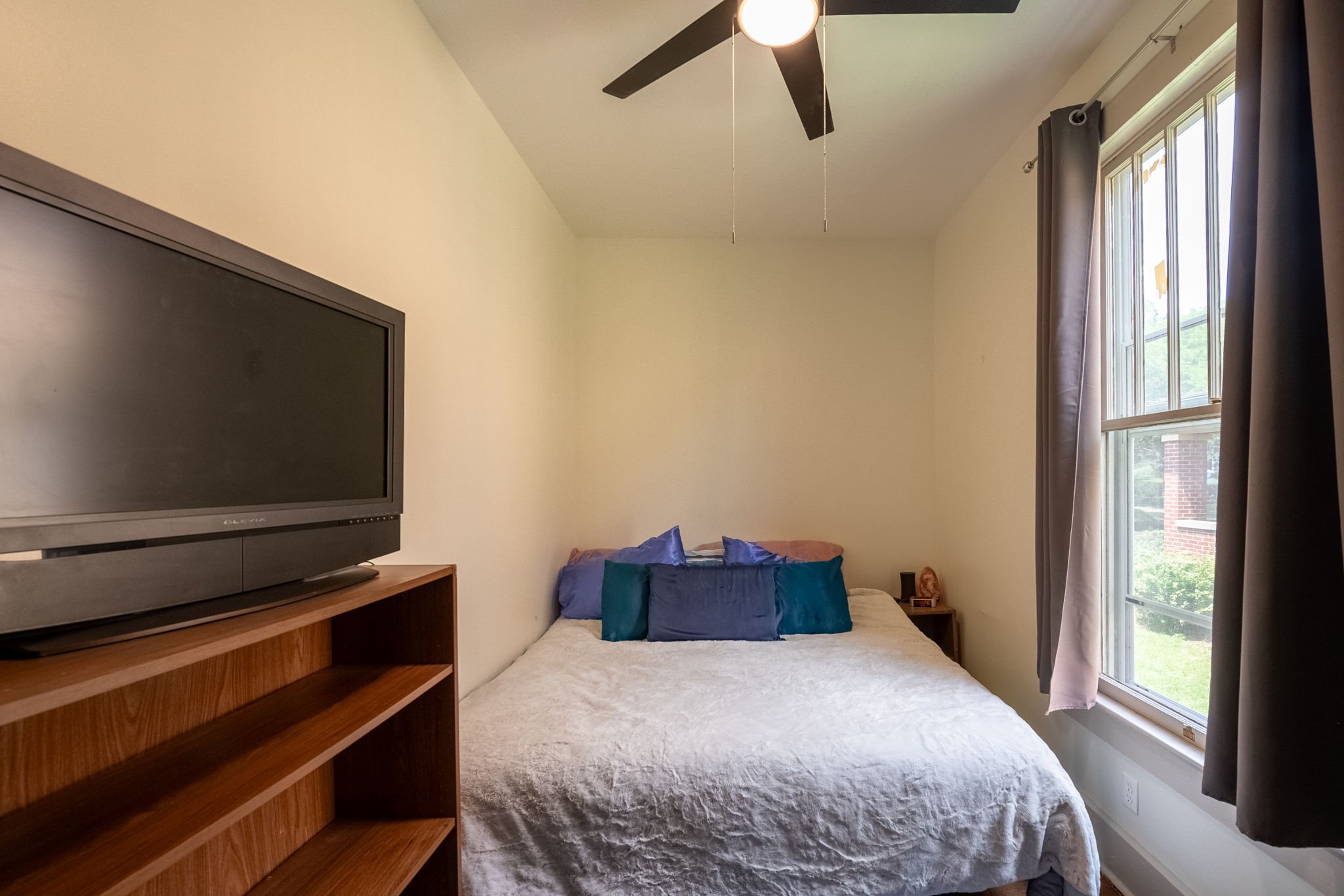 10-web-or-mls-605-s-9th-st.jpg