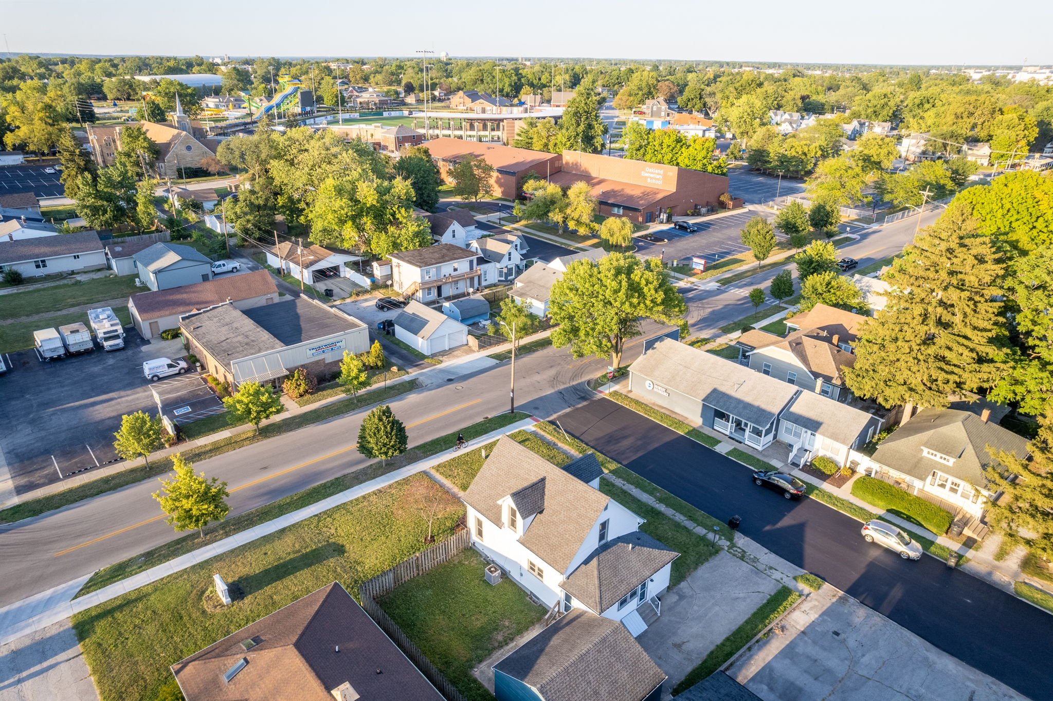 40-web-or-mls-2049-kossuth-st.jpg