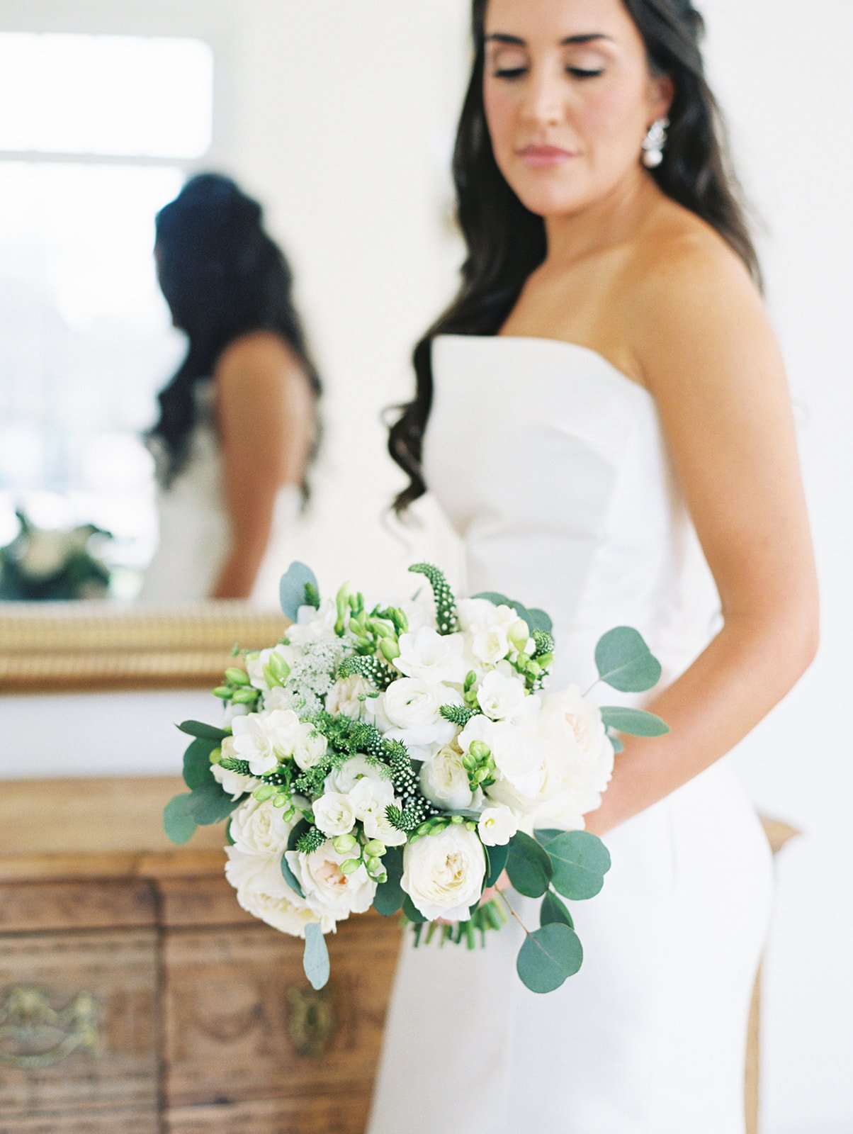 Haley.Bridals.MarniWishartPhotography.12.08.22-107.jpg