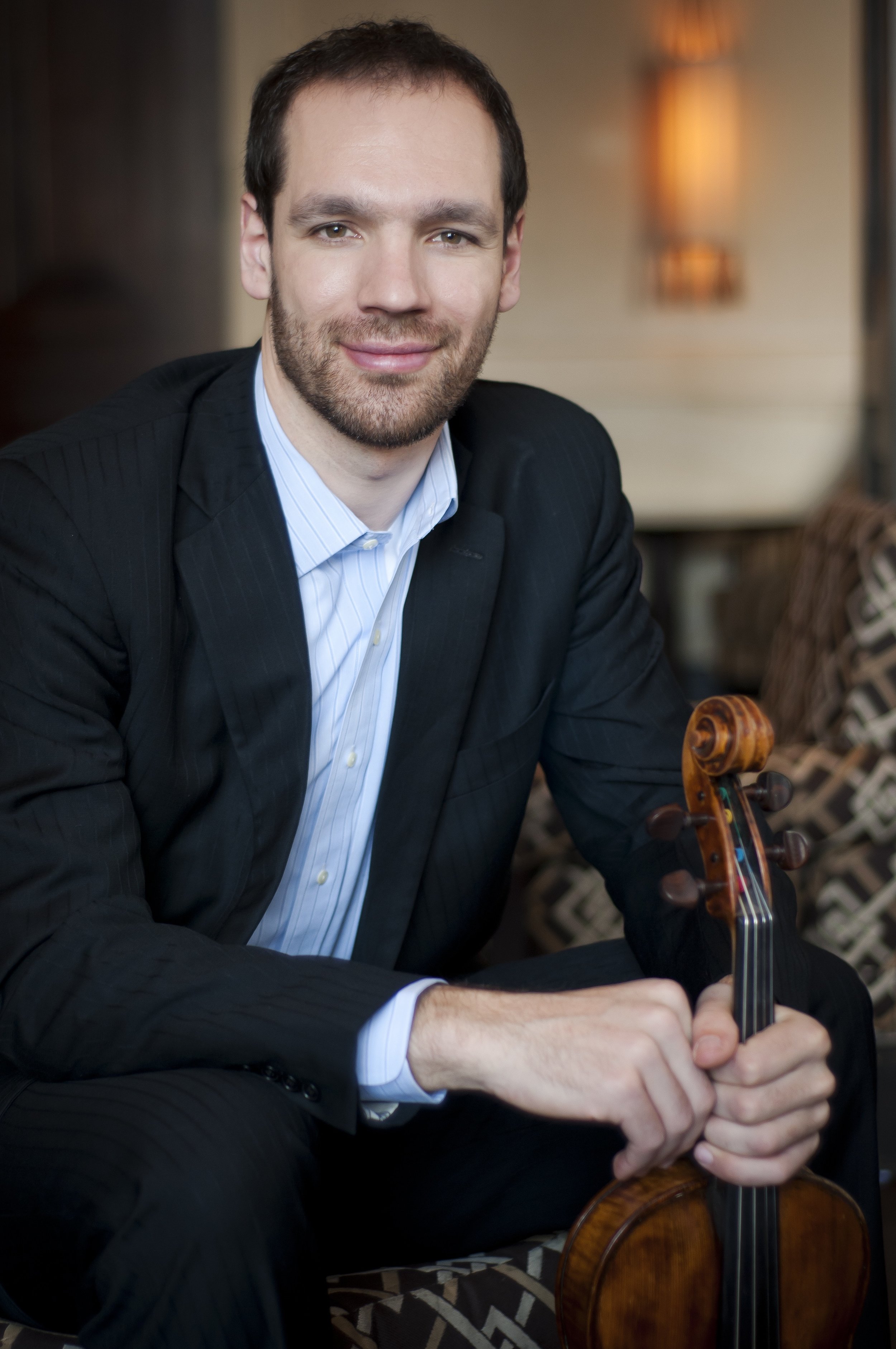 Sam Quintal, viola photo by Vanessa Briceno-Scherzer