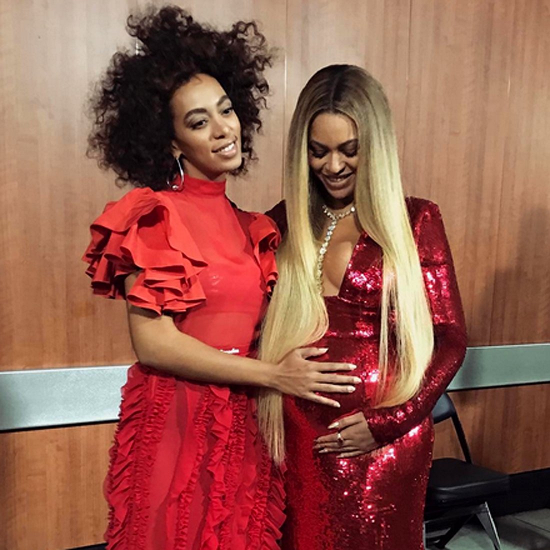 Sister Beyonce and Solange have always showed their love and support for each other and are constantly putting each other first. Let's not forget that Solange-Jay-Z altercation that was clearly in defense of Beyonce.