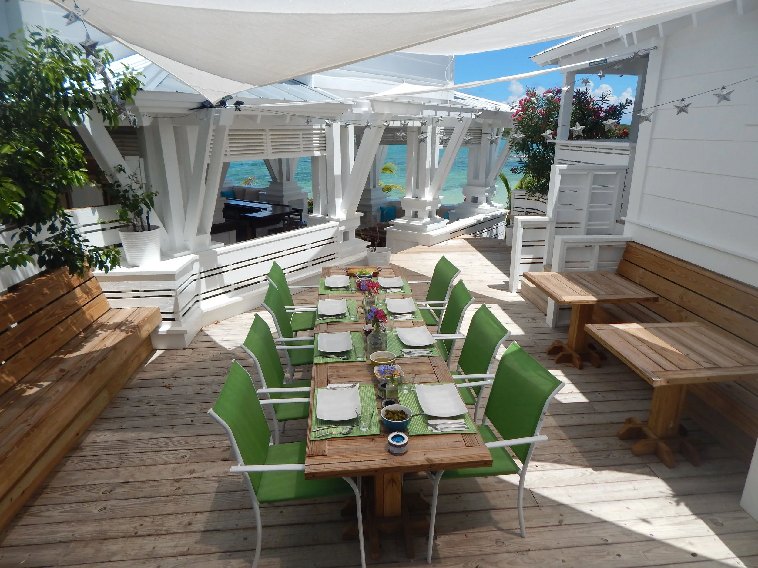 STAR Island - Beach Bar & Grill