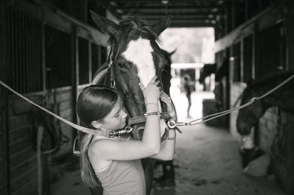 Ruby at the Farm- McKenzie Elizabeth Photography blog-39.jpg