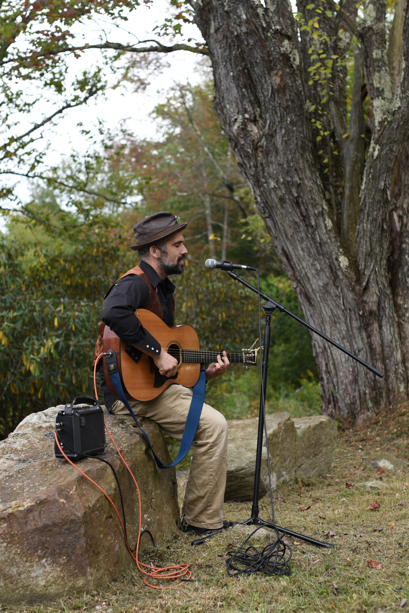  Mountain Wedding, Outdoors, Rustic, West Virginia, Maryland Wedding Photographer, DIY, Casual, friend playing guitar and singing at reception 