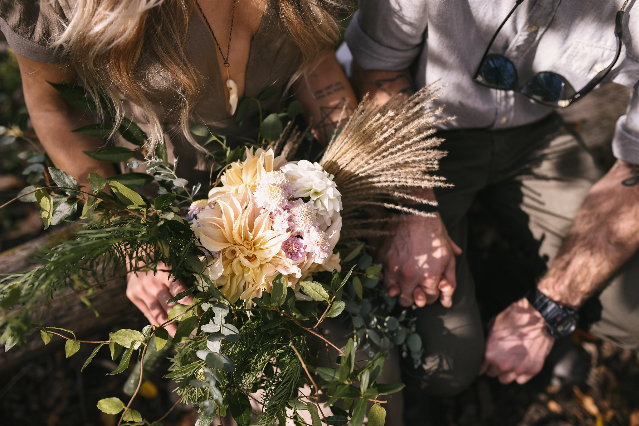  Baltimore, Maryland Wedding Photographer, Backyard Wedding, DIY, Rustic, Casual, Fall Wedding, Woodland, Dahlias, Butterbee Farm Flowers 