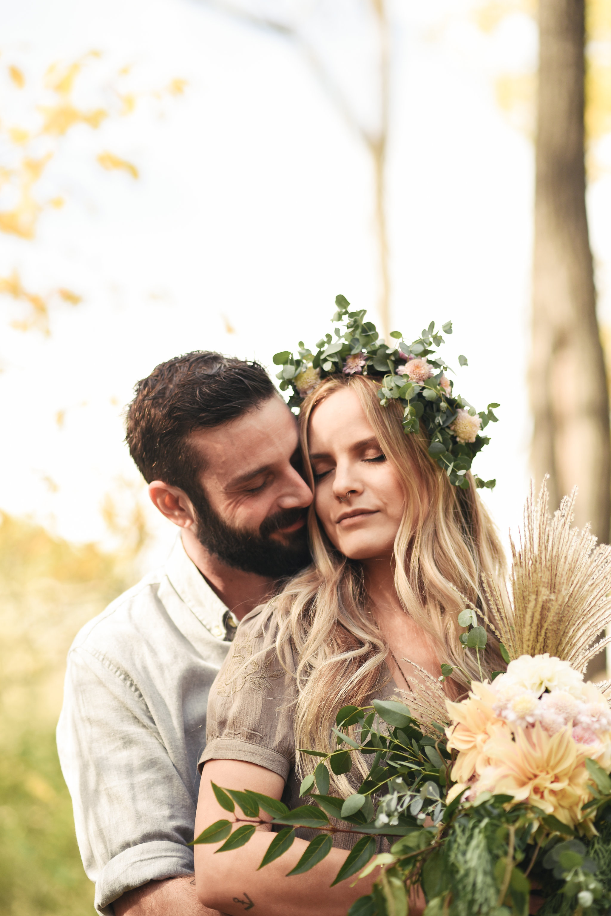 Baltimore, Maryland Wedding Photographer, Backyard Wedding, DIY, Rustic, Casual, Fall Wedding, Woodland, Flower Crown