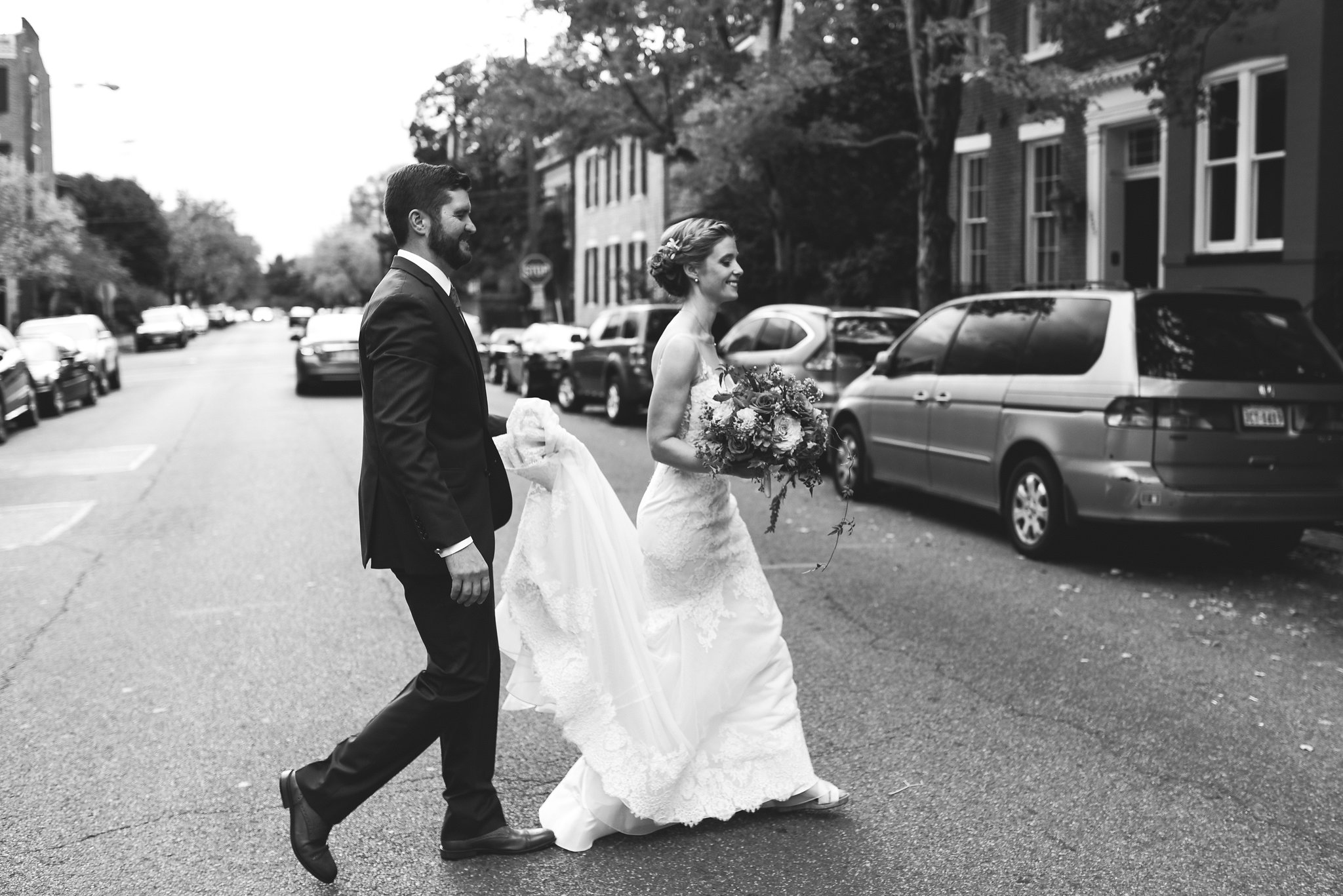 Alexandria, Virginia, Autumn Wedding, Historic Wedding, Old Town, DC, Black and White Photo, Outdoor, Bride and Groom, Maryland Wedding Photographer