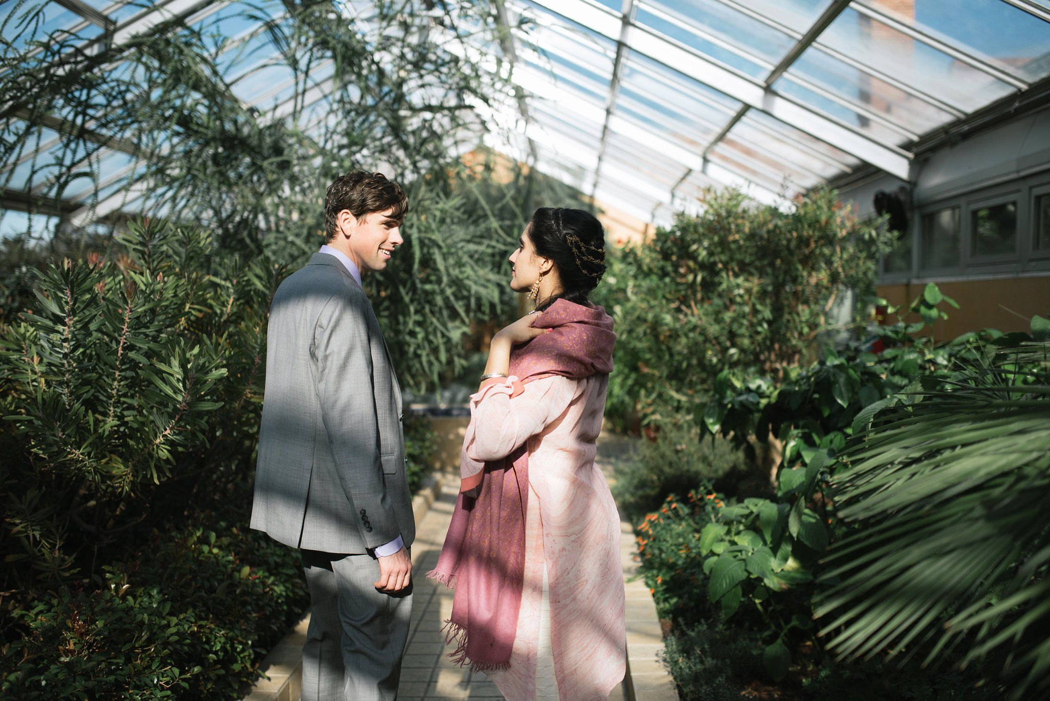 Elopement, Weekday Wedding, Towson, Rawlings Conservatory, Greenhouse, Baltimore Wedding Photographer, Indian American, Outdoor, Nature, Romantic, Garden, Bride and Groom