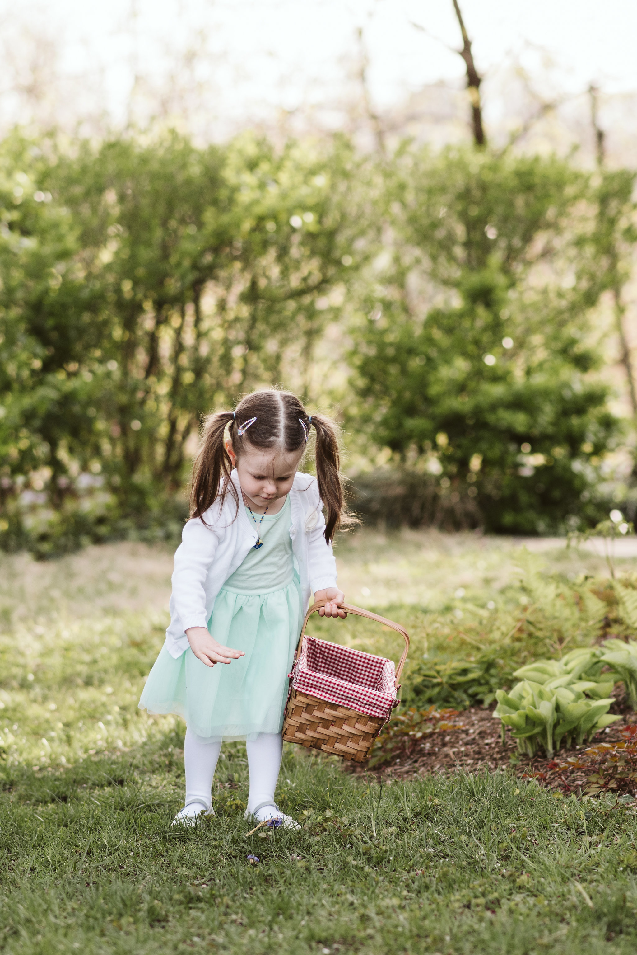  Baltimore, Maryland Wedding Photographer, Hampden, Eco-Friendly, Green, The Elm, Simple and Classic, Vintage, Flower Girl with Picnic Basket of Flowers 