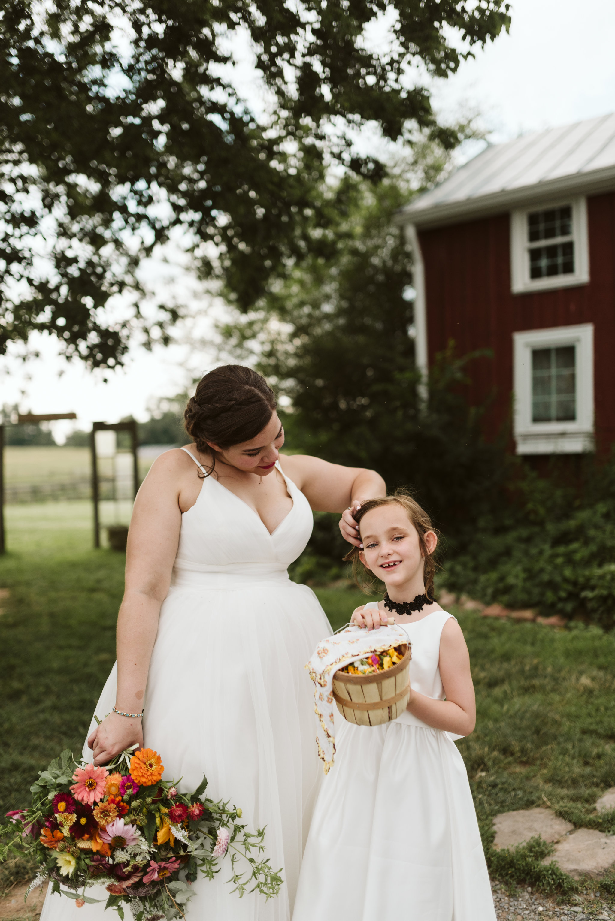 Rocklands Farm, Maryland, Intimate Wedding, Baltimore Wedding Photographer, Sungold Flower Co, Rustic, Romantic, Barn Wedding, Bride with Flower Girl Before Ceremony