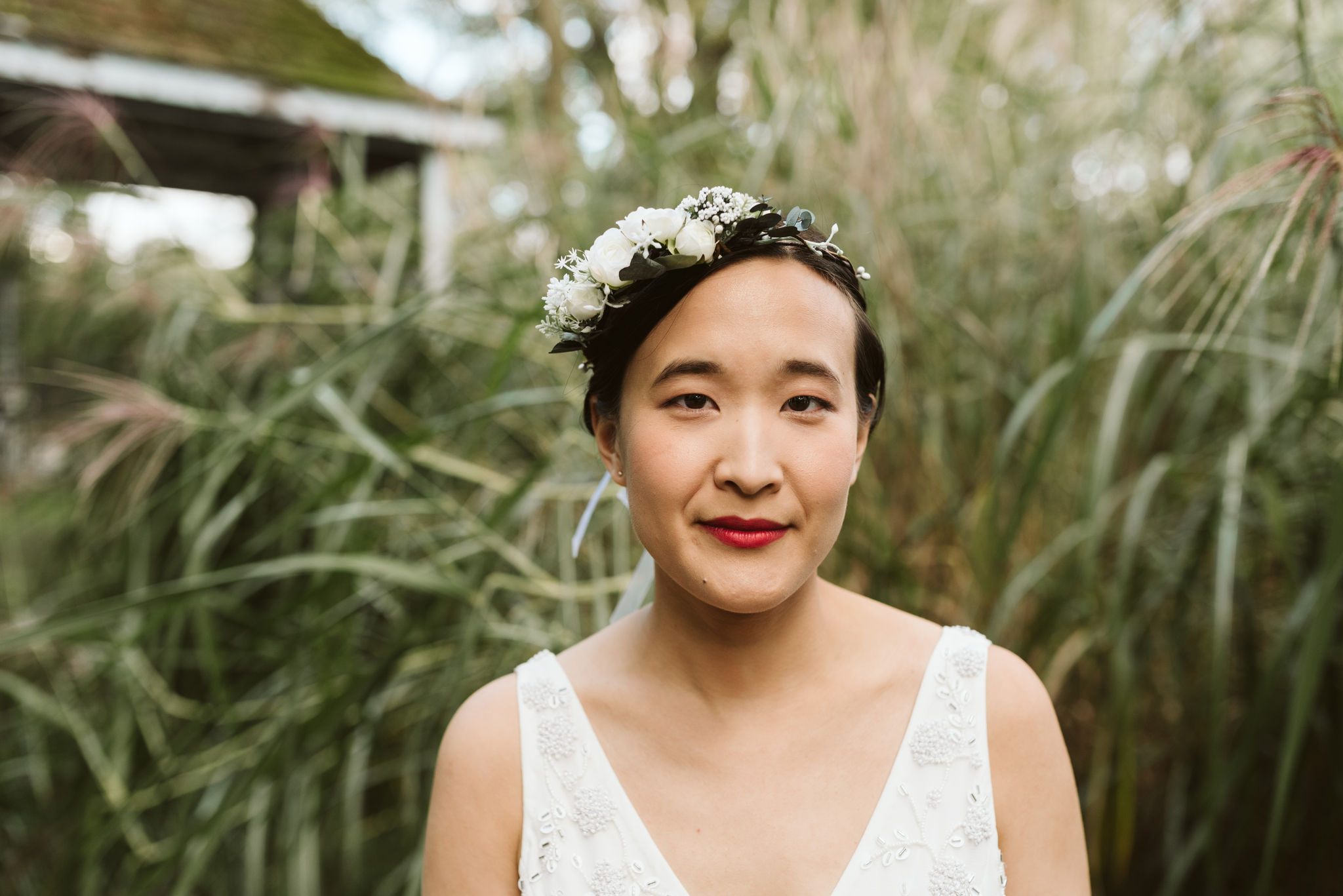  Baltimore, Maryland Wedding Photographer, The Mansion House at the Maryland Zoo, Relaxed, Romantic, Laid Back, Portrait of Bride, Flower Crown, Red Lipstick 