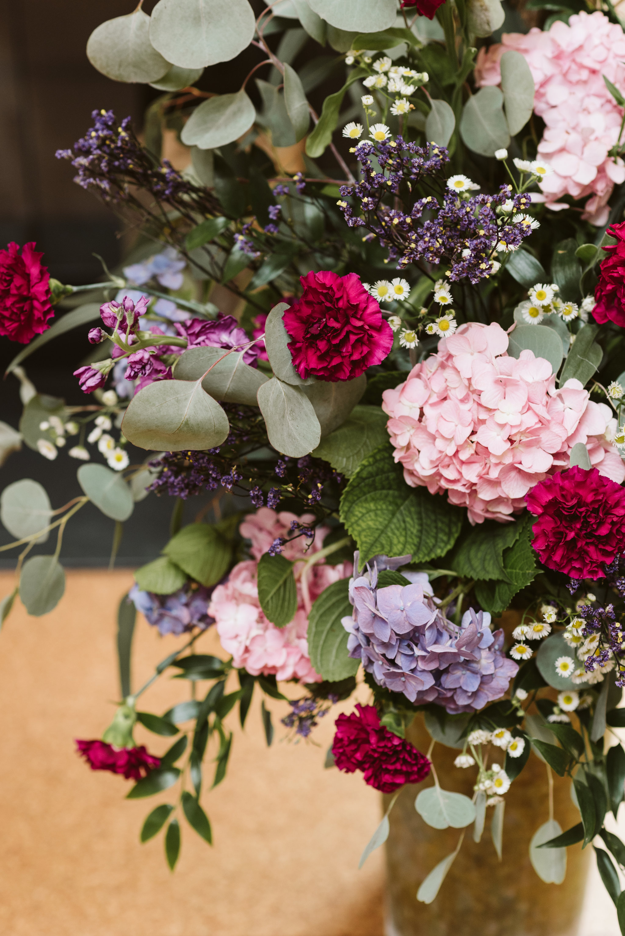  Annapolis, Quaker Wedding, Maryland Wedding Photographer, Intimate, Small Wedding, Vintage, DIY, Closeup of Wedding Flowers, Pink and White Flowers, Hydrangea  