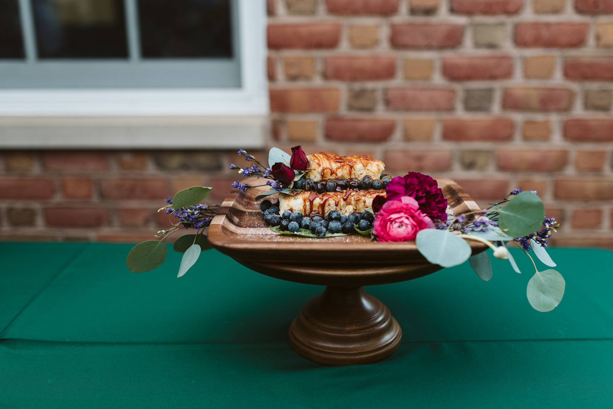  Annapolis, Quaker Wedding, Maryland Wedding Photographer, Intimate, Small Wedding, Vintage, DIY, Closeup of Wedding Dessert, Wedding Cake 