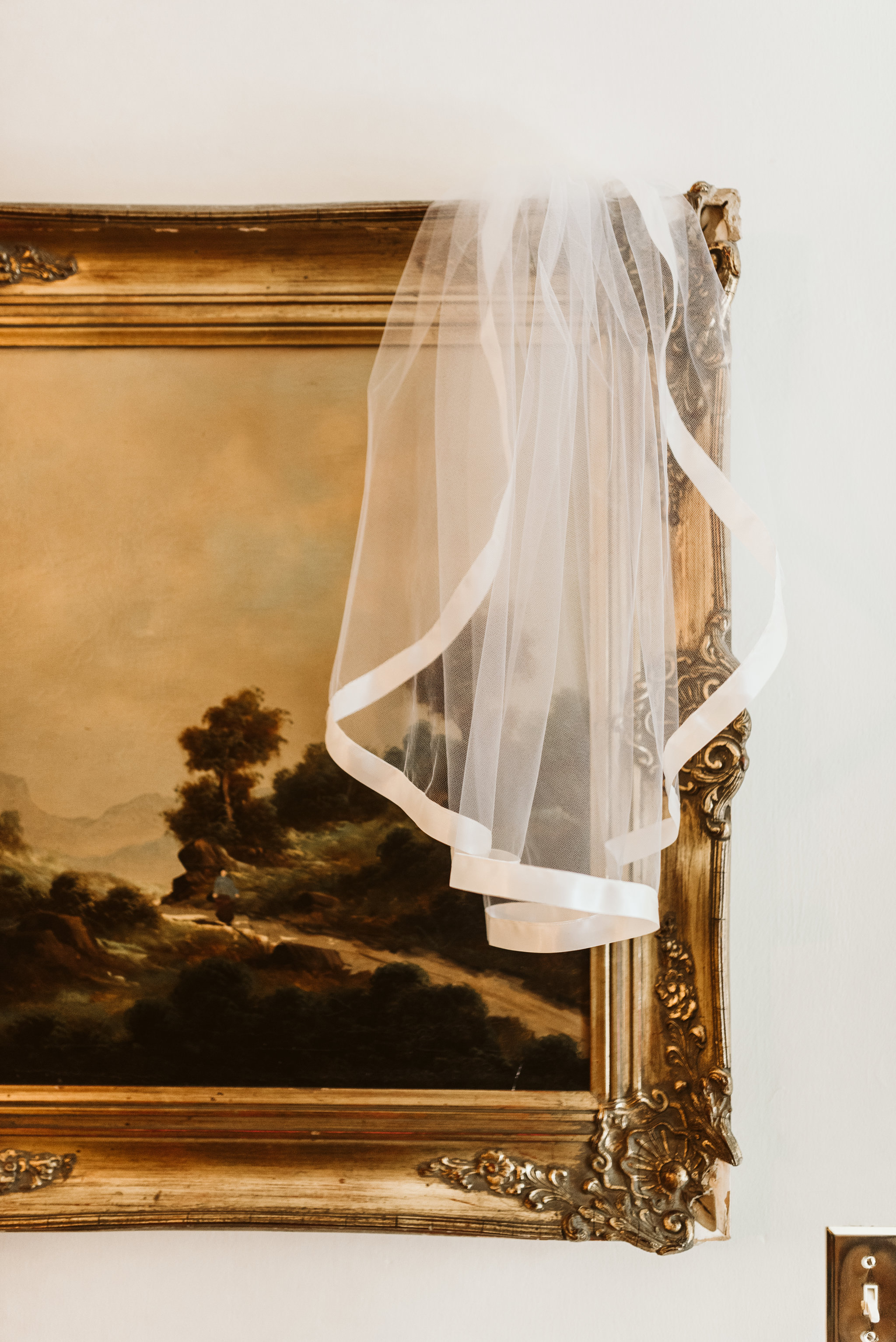  Ellicott City, Baltimore Wedding Photographer, Wayside Inn, Summer Wedding, Romantic, Traditional, Detail Photo of Veil Hanging from Picture Frame 