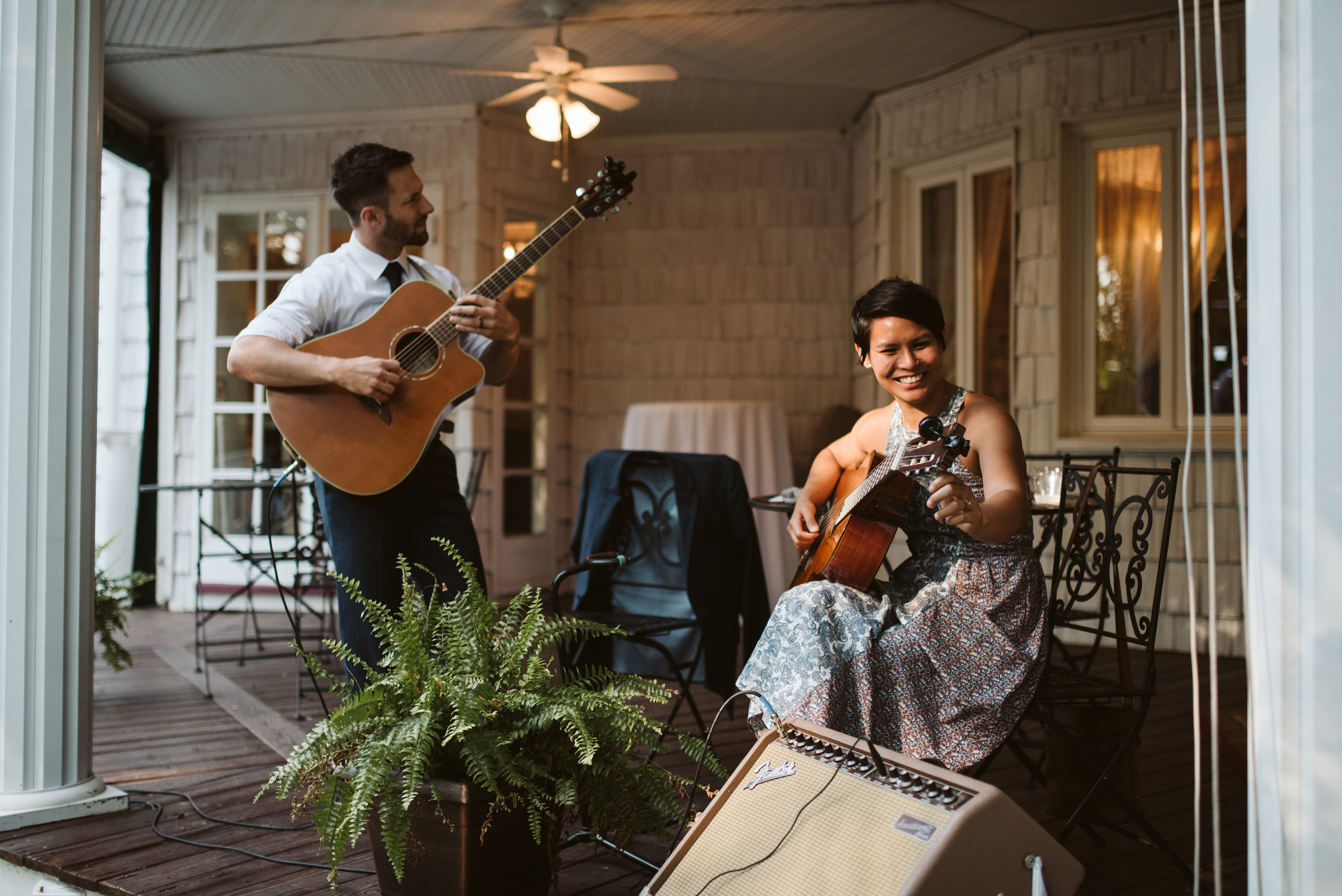  Ellicott City, Baltimore Wedding Photographer, Wayside Inn, Summer Wedding, Romantic, Traditional, Musicians Playing on Porch at Ceremony 