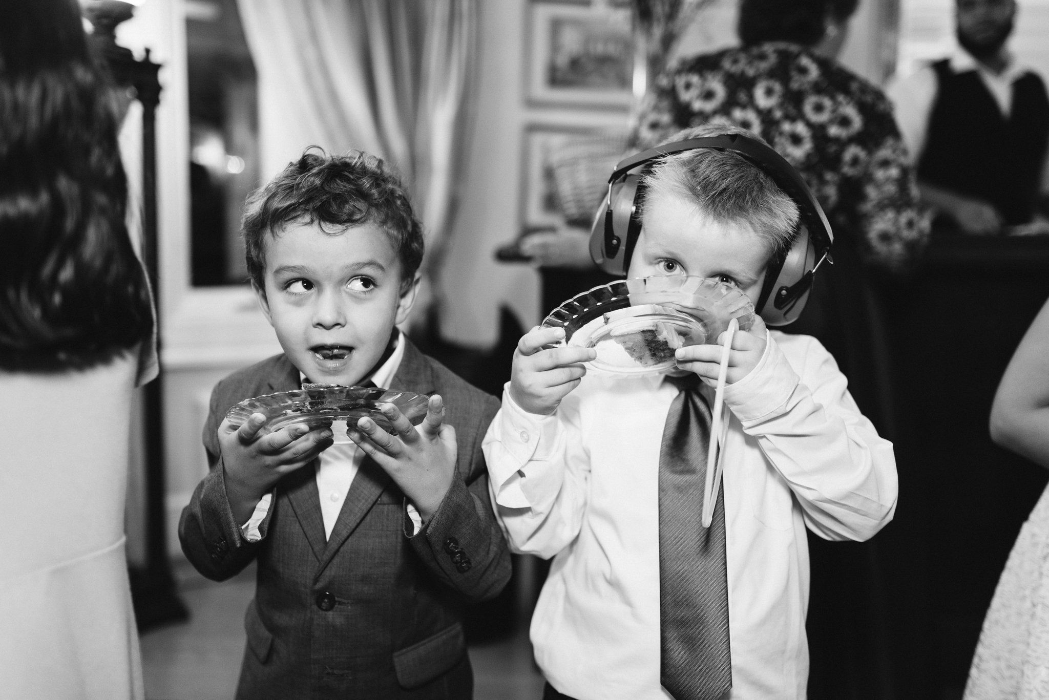  Ellicott City, Baltimore Wedding Photographer, Wayside Inn, Summer Wedding, Romantic, Traditional, Little Boys Having Dessert at Reception, Once Upon a Crumb, Black and White Photo 