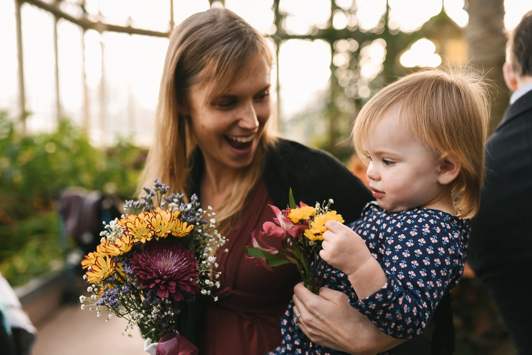 Rawlings Conservatory, Druid Hill Park, Intimate Wedding, Nature, Baltimore Wedding Photographer, Romantic, Classic, Wedding Guests with Infant, Beautiful Purple and Yellow Flowers
