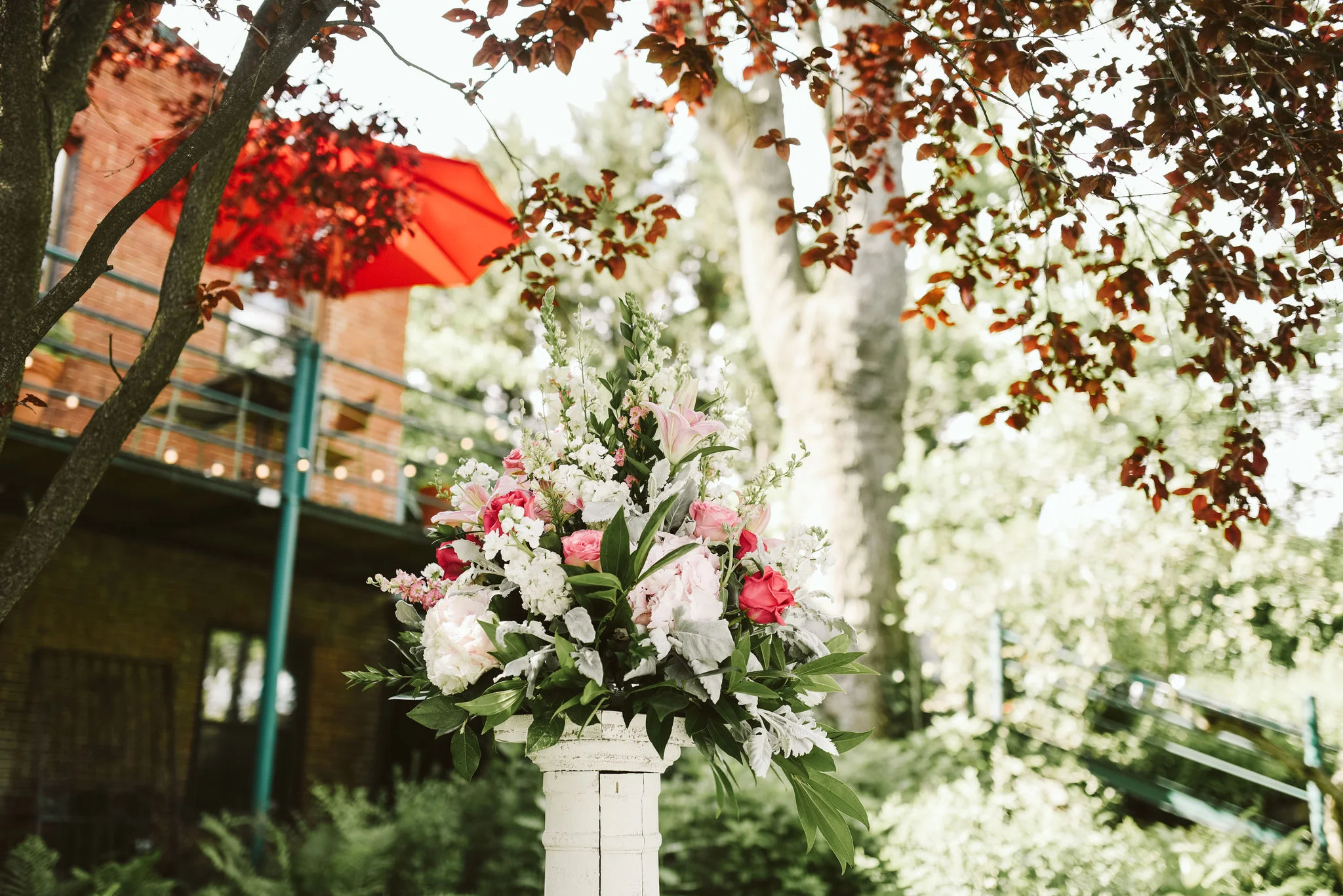 Hampden, Baltimore, Maryland Wedding Photographer, Garden Wedding, Classic, DIY, Romantic, Pink and White Floral Arrangement on Pillar