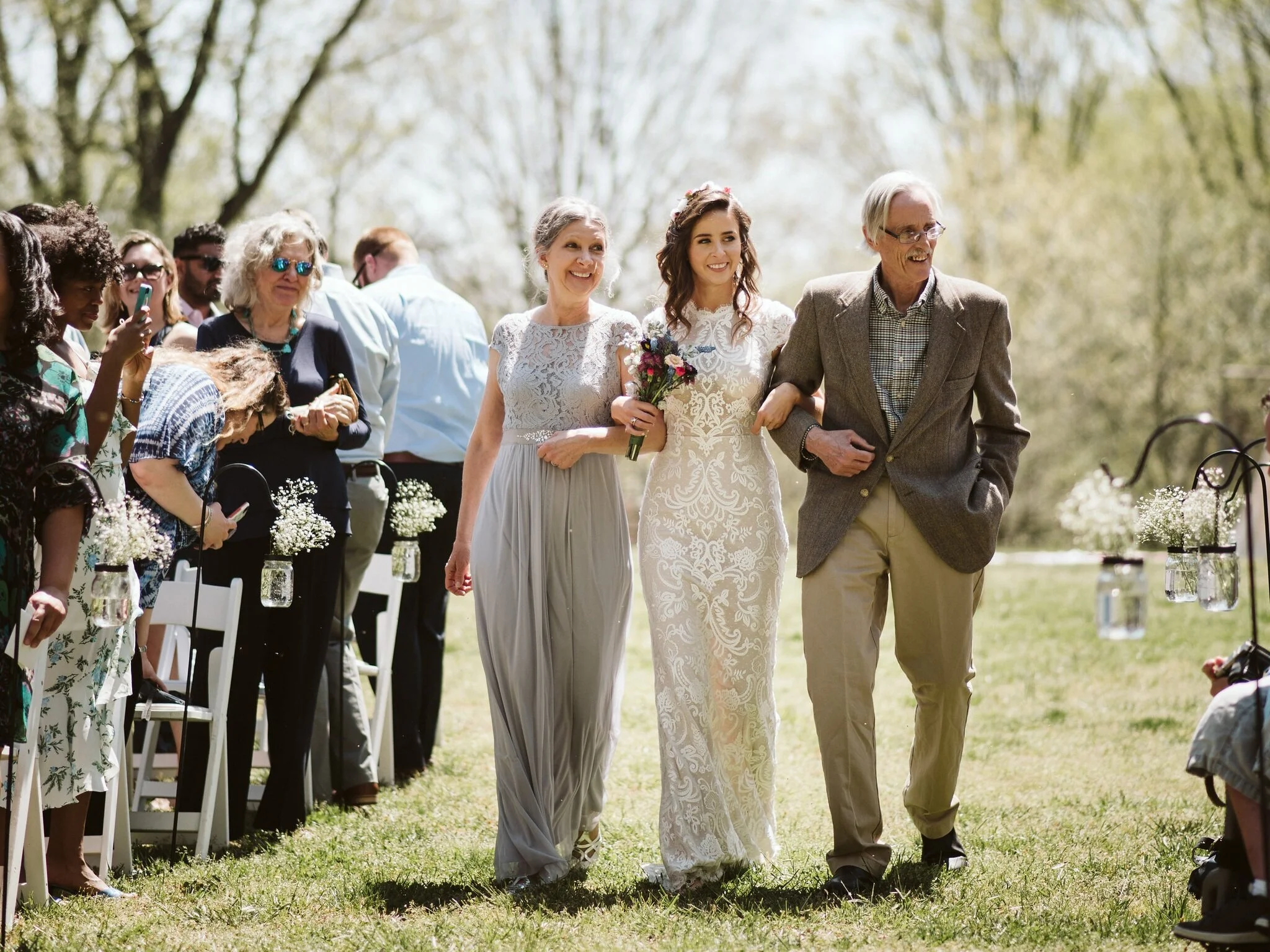 DIY Park Pavillion Wedding with Spring Wildflowers 