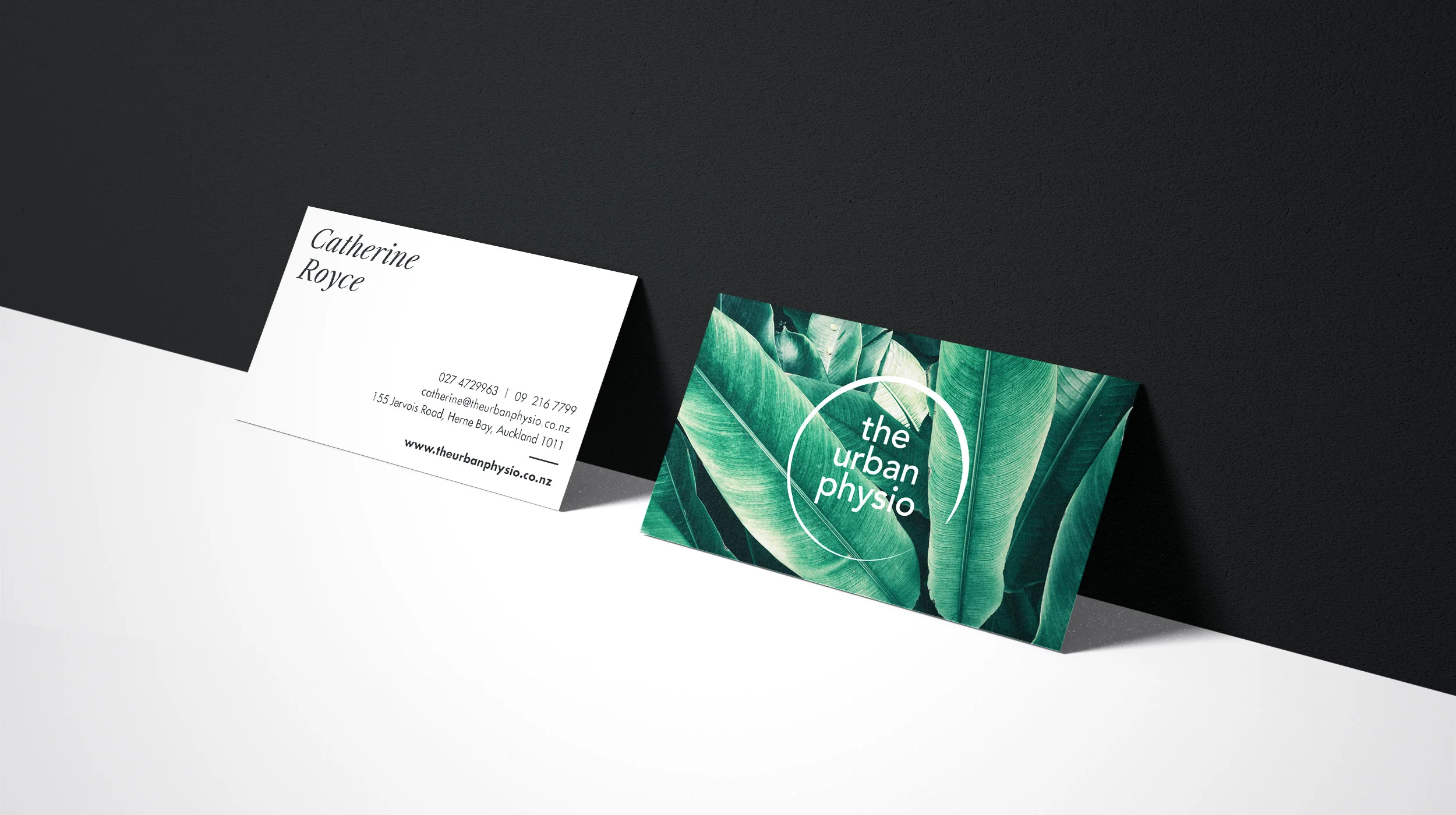 DetailStudio-TheUrbanPhysio-BusinessCards2.jpg