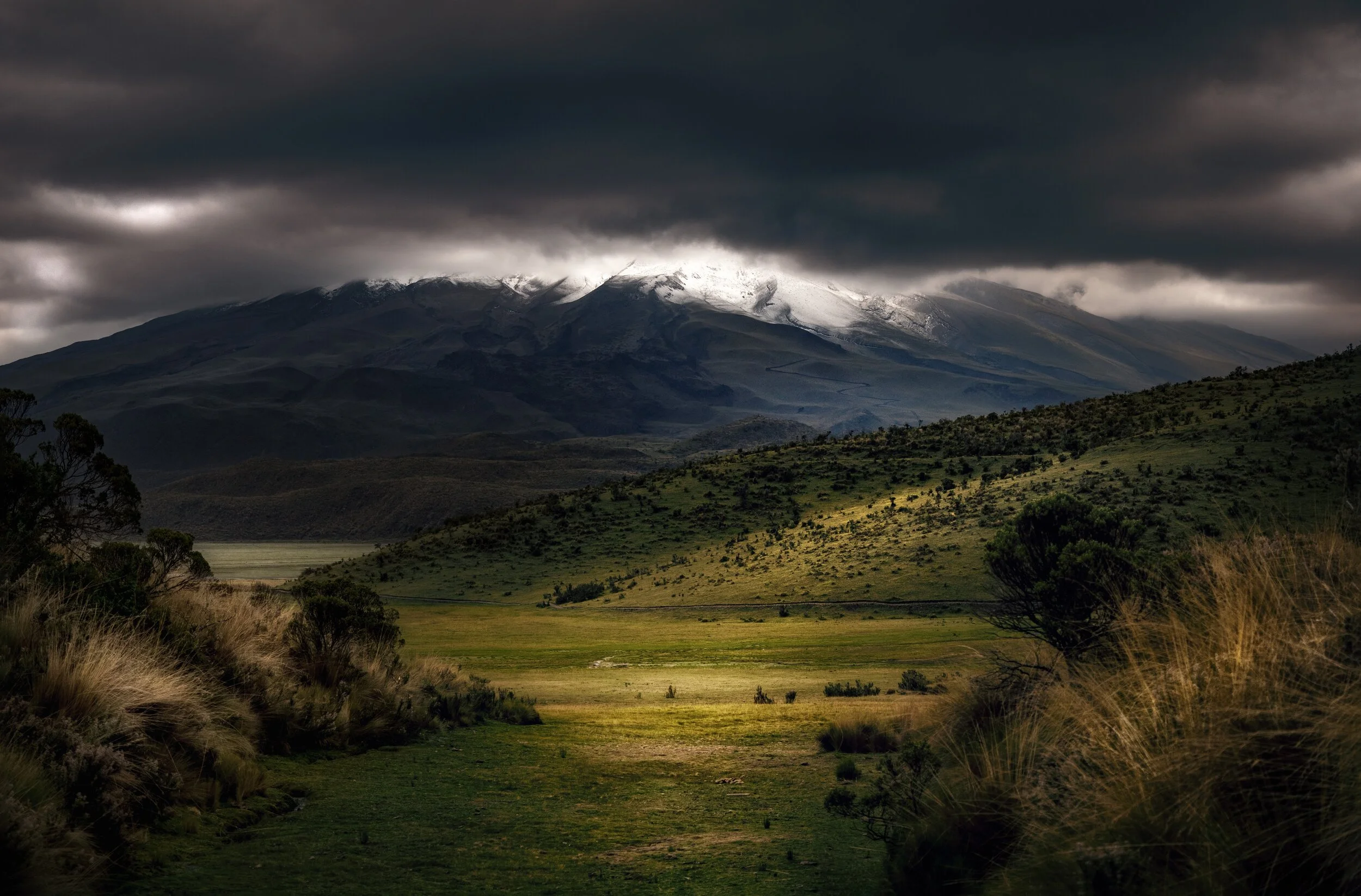 4k-wallpaper-clouds-cloudy-1183099.jpg