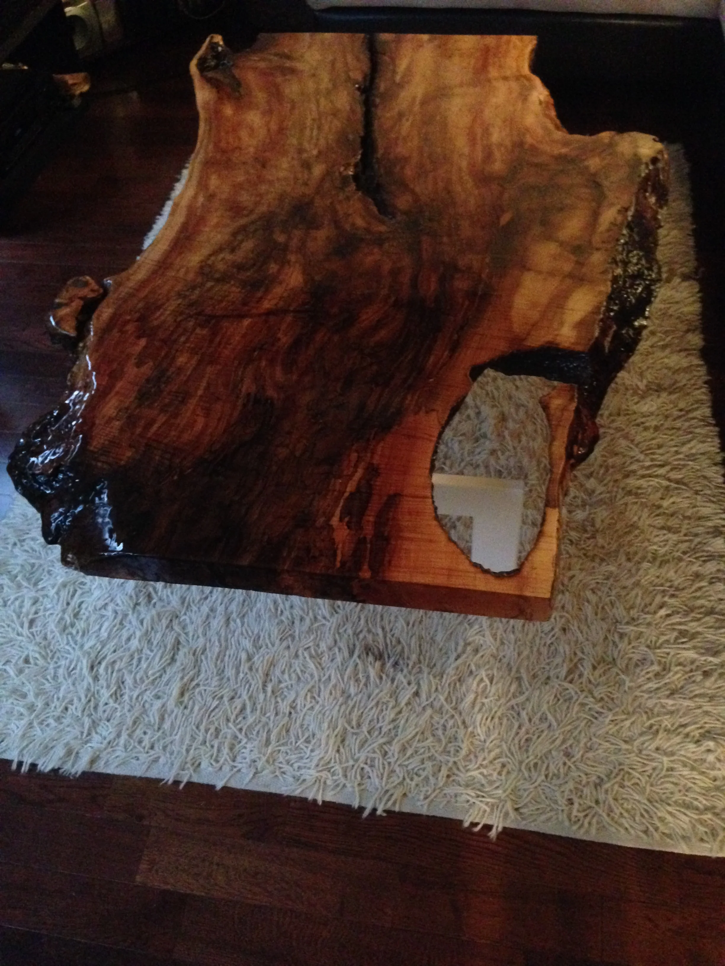  live edge Maple coffee table, clear epoxy finish, white coffee table legs 