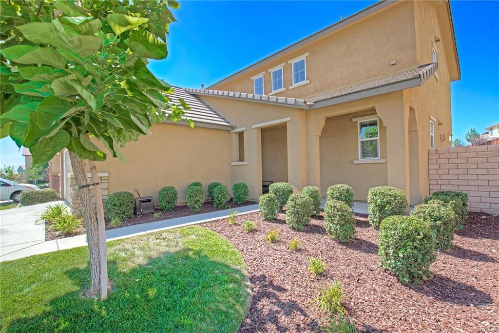 3825 Vine Maple Road, Rosena Ranch