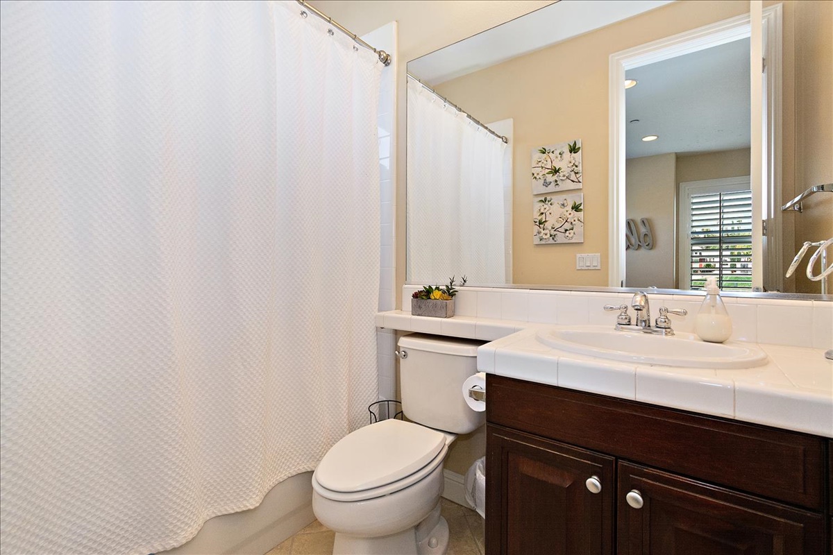 50-Bathroom.jpg