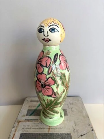Pylle Søndergaard, ceramic ‘flower children’ with lid