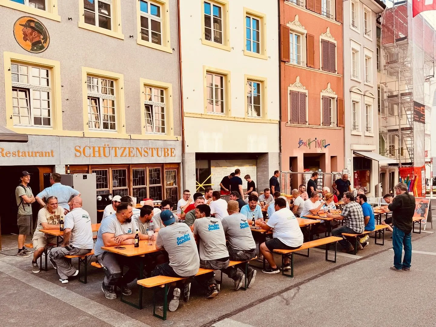 Handwerker-Grill in der strengen Abschlussphase der Baustelle: Ein herzliches Dankesch&ouml;n an alle Beteiligten🙏