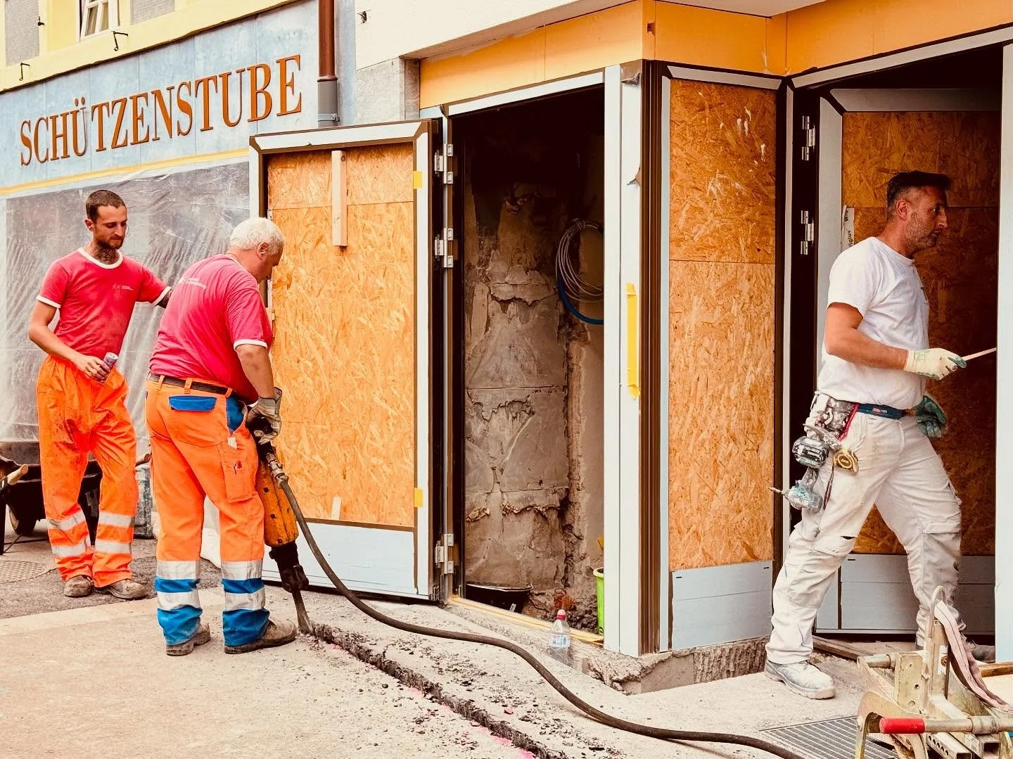 Anpassarbeiten Seite Rathausstrasse.🚧