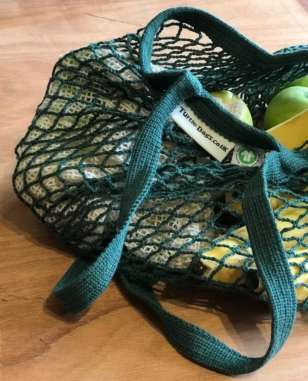 Way back in 2002 when plastic bags were still spilling off the end of our supermarket tills, Turtle Bags was established to raise awareness of the hazards of plastic bags and sell alternatives.⁠
⁠
You can shop long and short handle string bags now vi