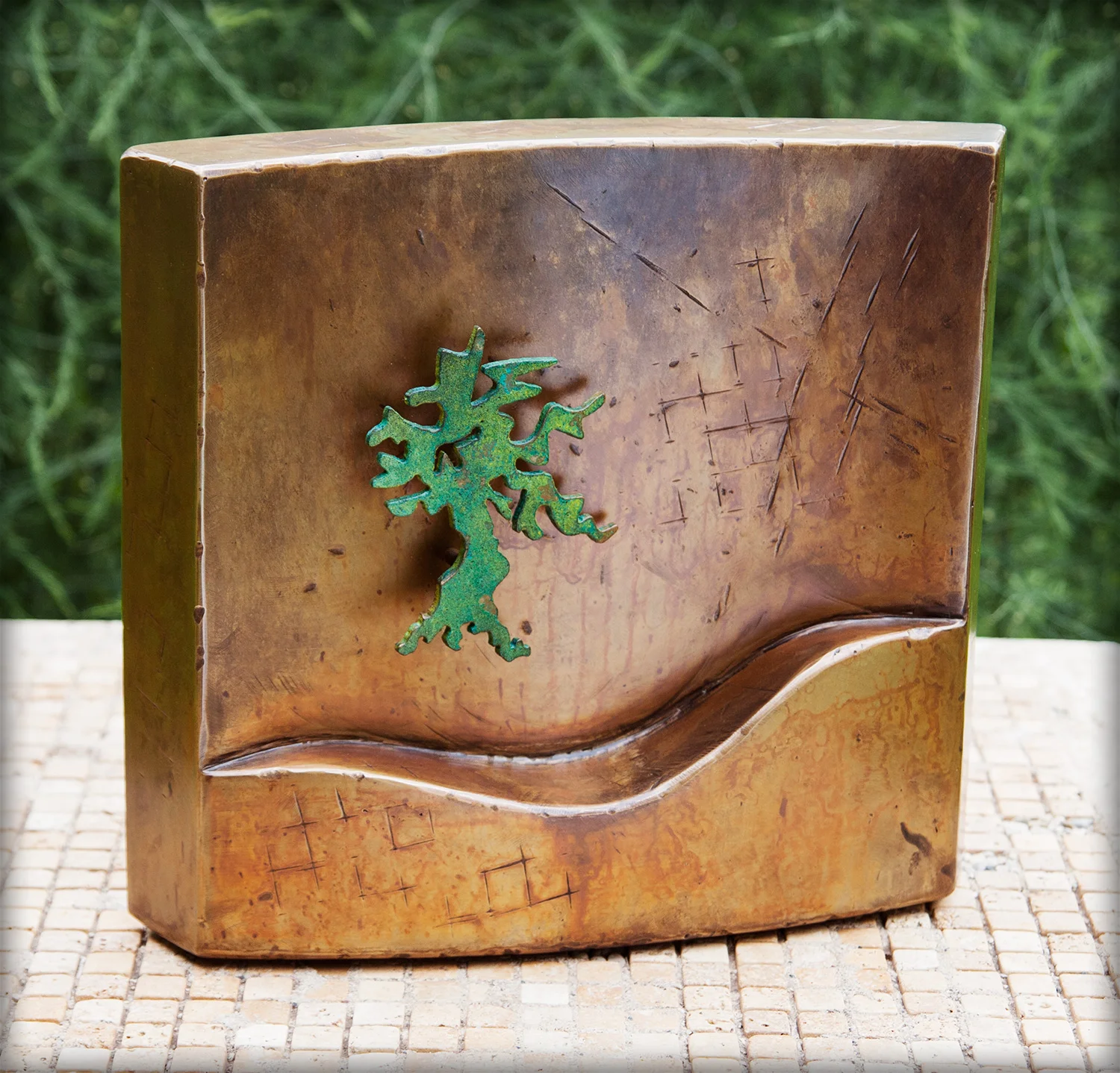modern-bronze-cremation-urn-sculptor-David-Orth-title-Hills.jpg