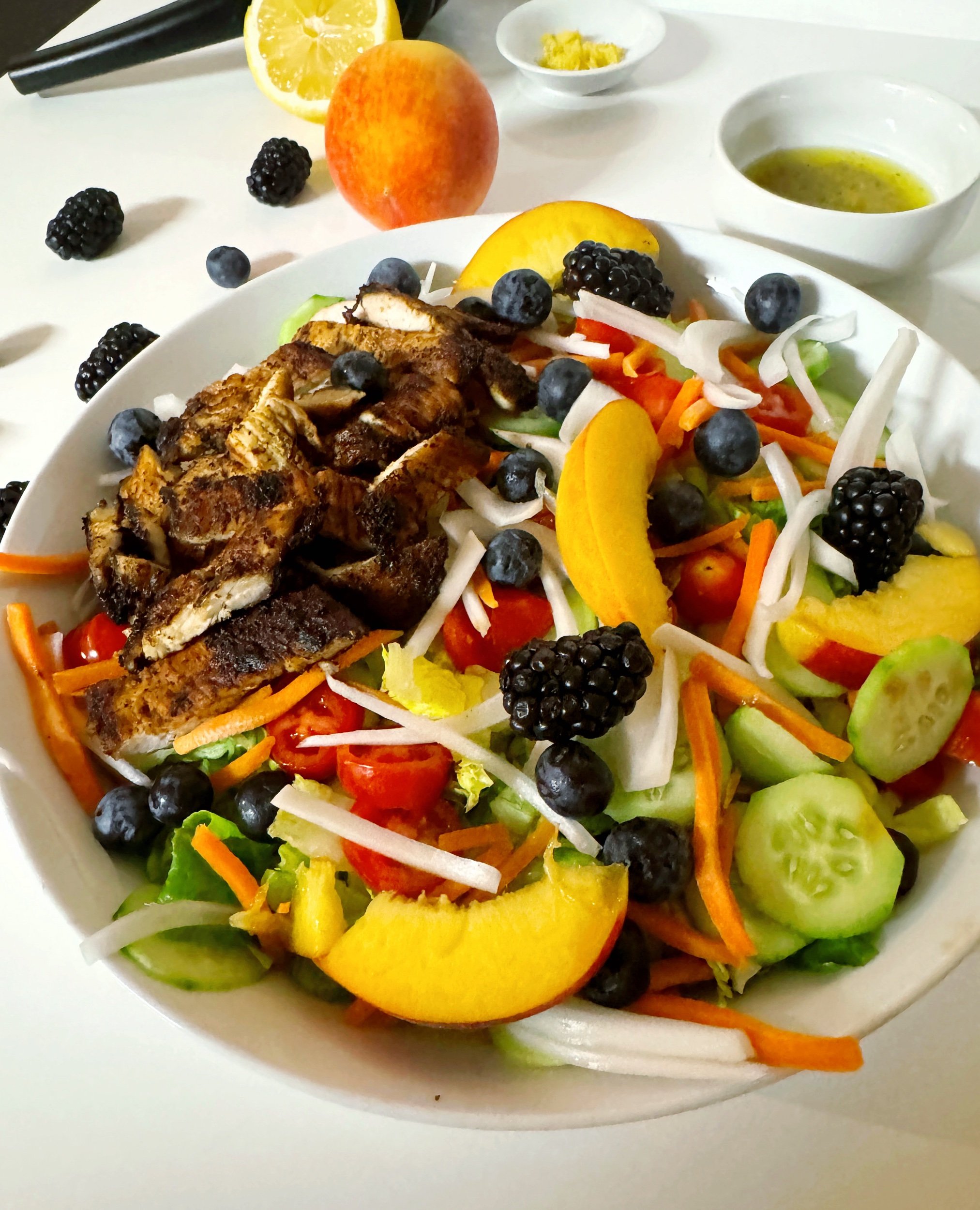 Pan fried Turkey Breast Salad with Fresh Fruits and Veggies