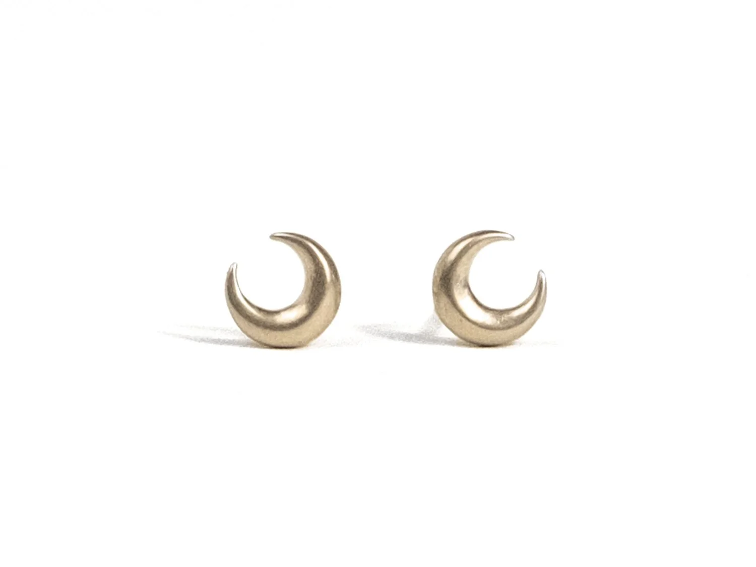 Luna Studs