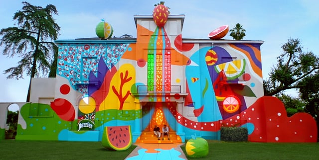To celebrate Perrier's new line of flavors, we worked with the extraordinary street artist, AKAcorleone to create an epic piece of transformative art, inspired by Perrier Flavors.