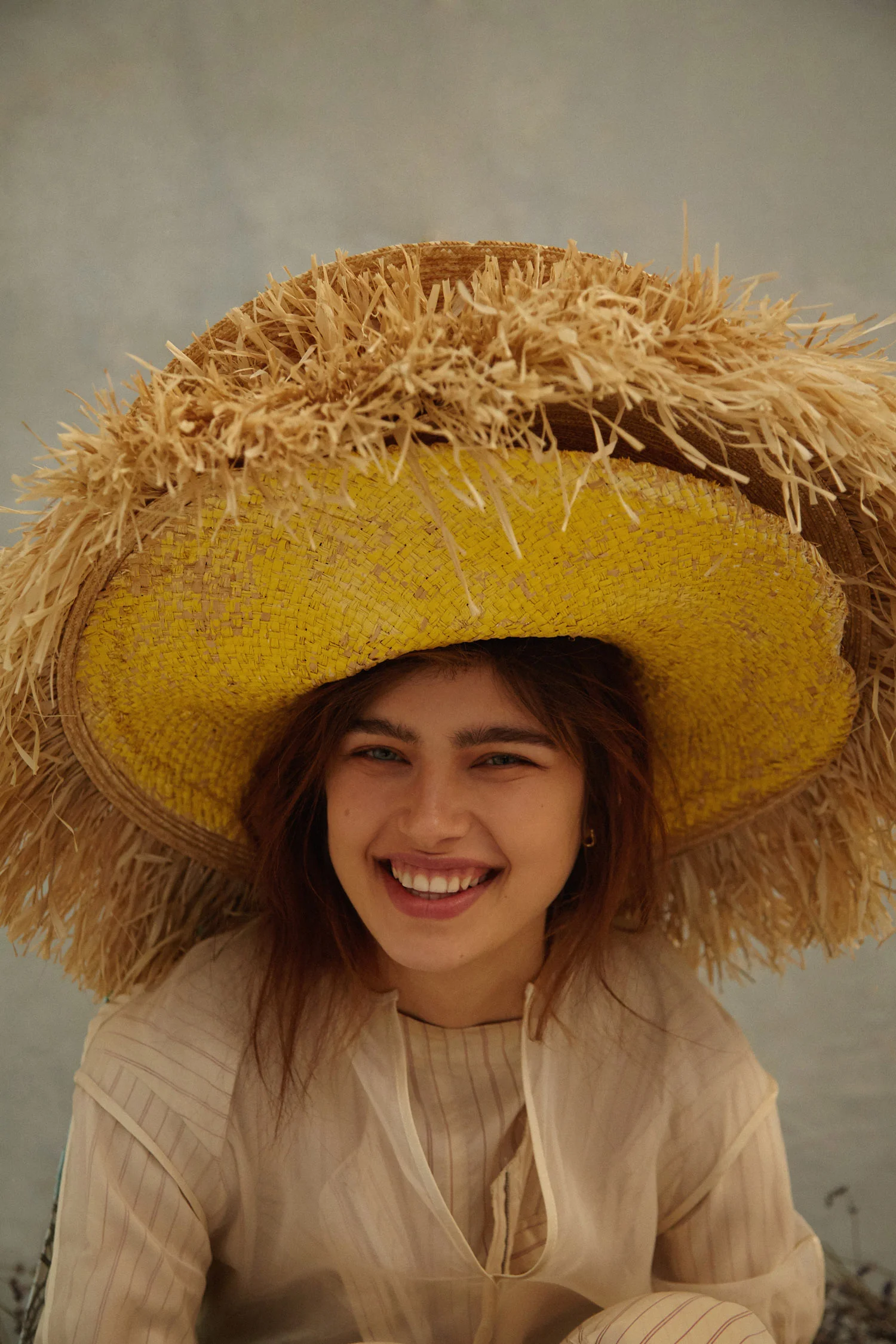 Set Design - Elle straw hats