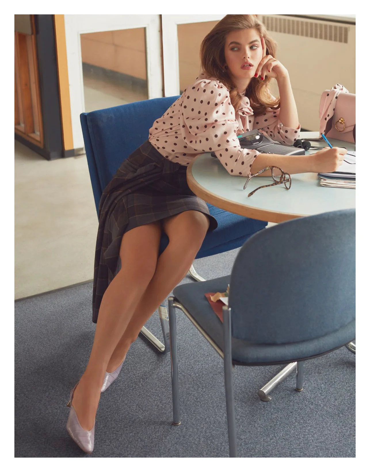 Border-Working-Girl-5.jpg