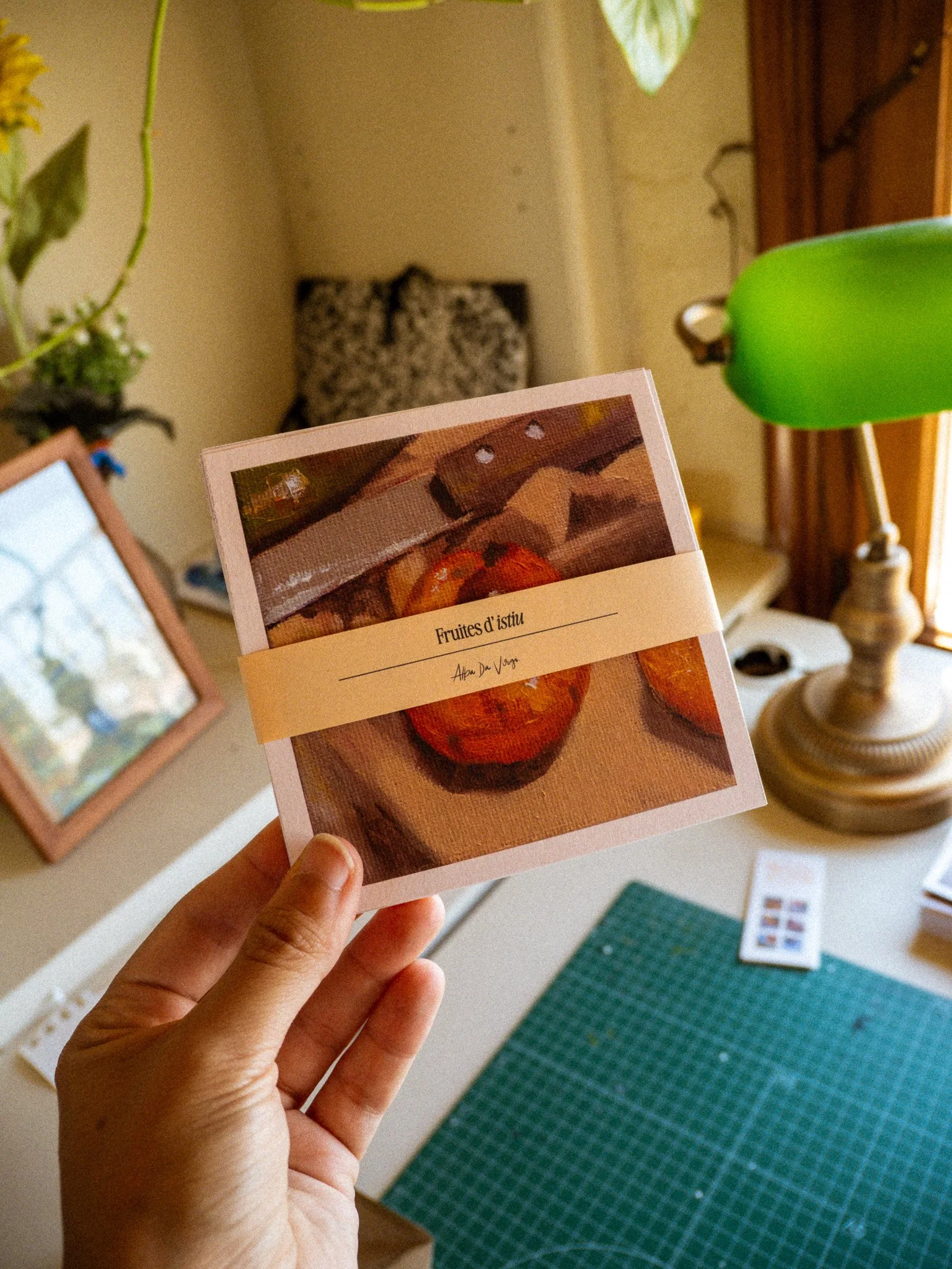 "Fruites d'istiu" 🍉  Set de 6 Postales, 3 stickers y 1 punto de libro
