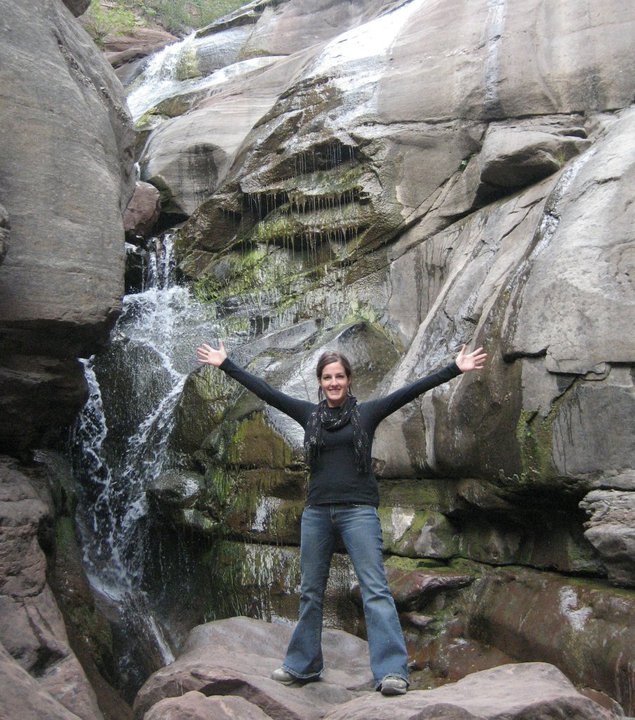 Hannah - About Photo.jpg