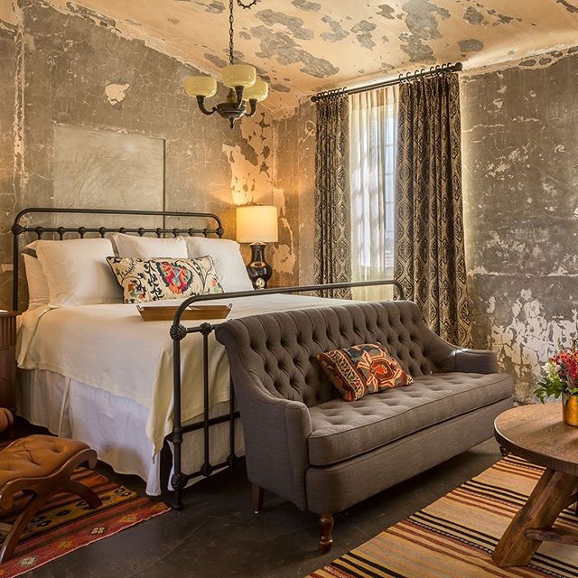 One of the shots from our photo shoot we did for Hotel Emma, a luxury hotel in San Antonio, TX #photodestinationlux #hotellife #luxuryhotels #hotelphotography #hotelroom #rusticdecor