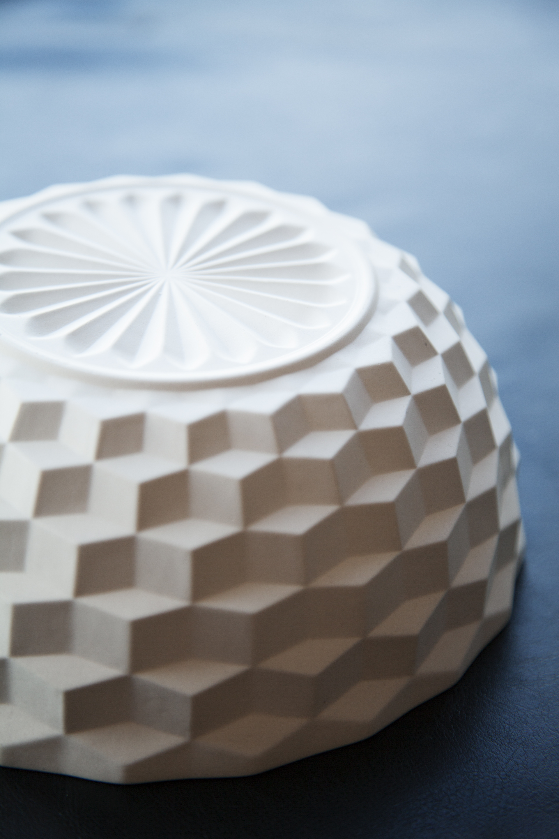 BottomDetail_servingBowl.jpg