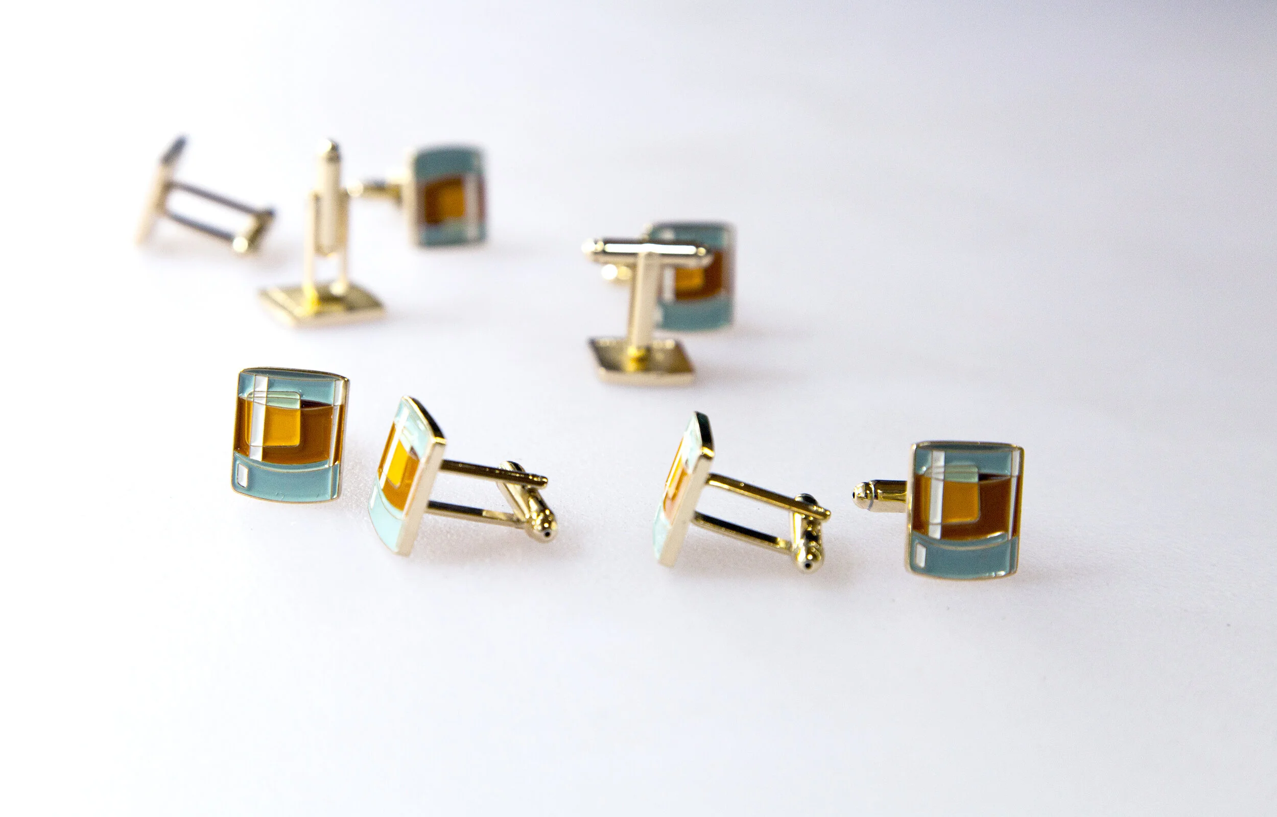 CufflinksSolo.jpg