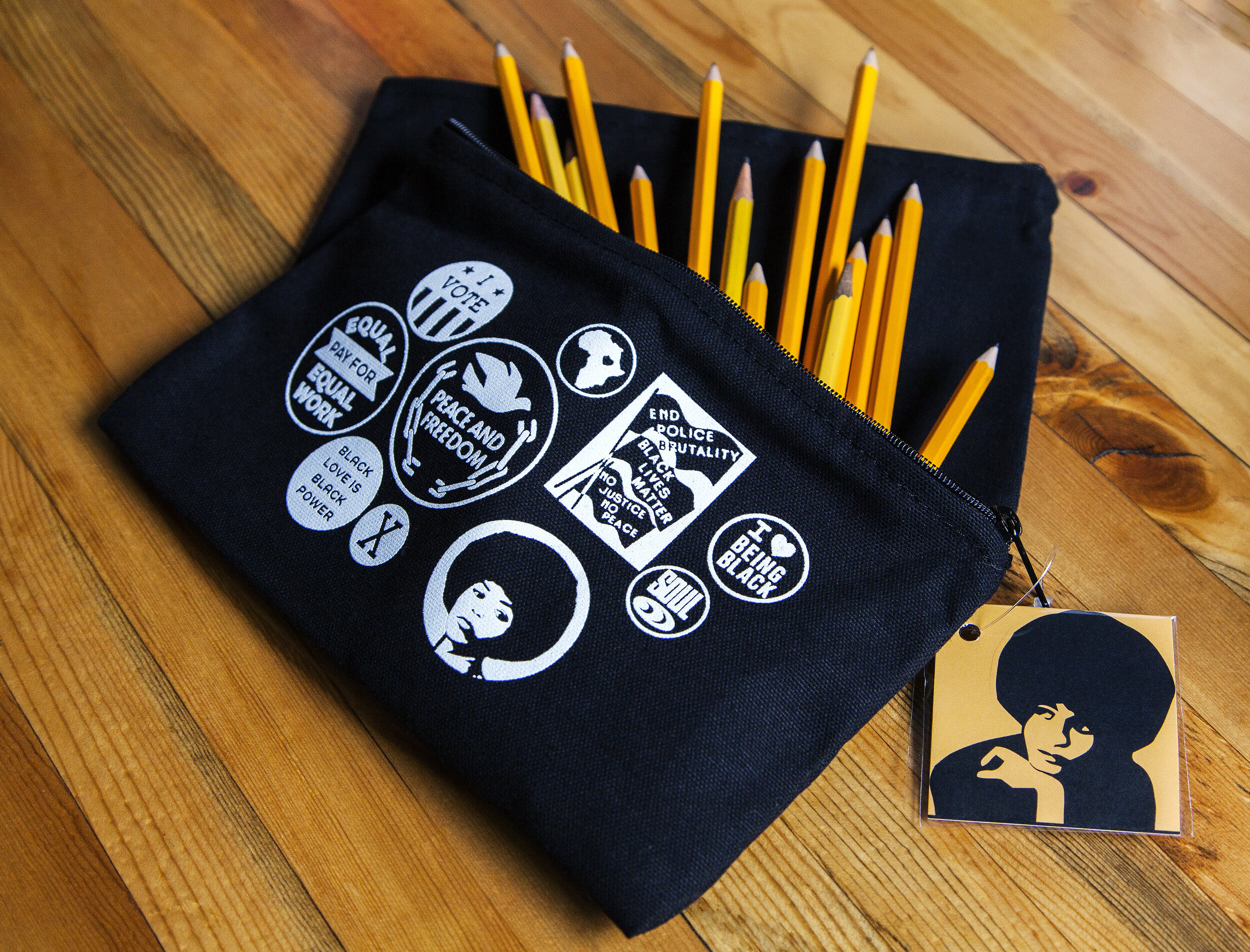 BlackPouchPencils.jpg