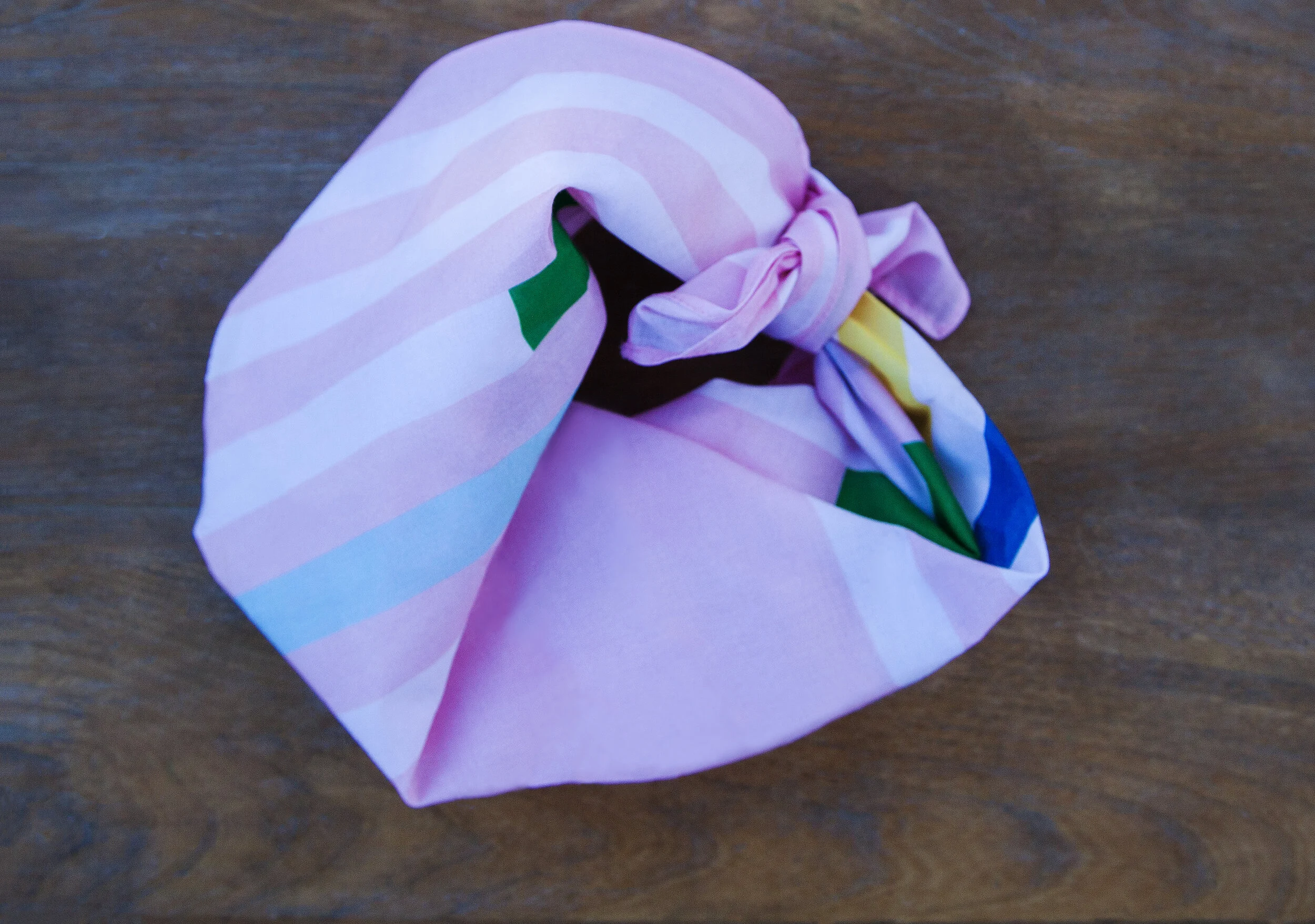 BirdseyeKnottedPinkScarf.jpg