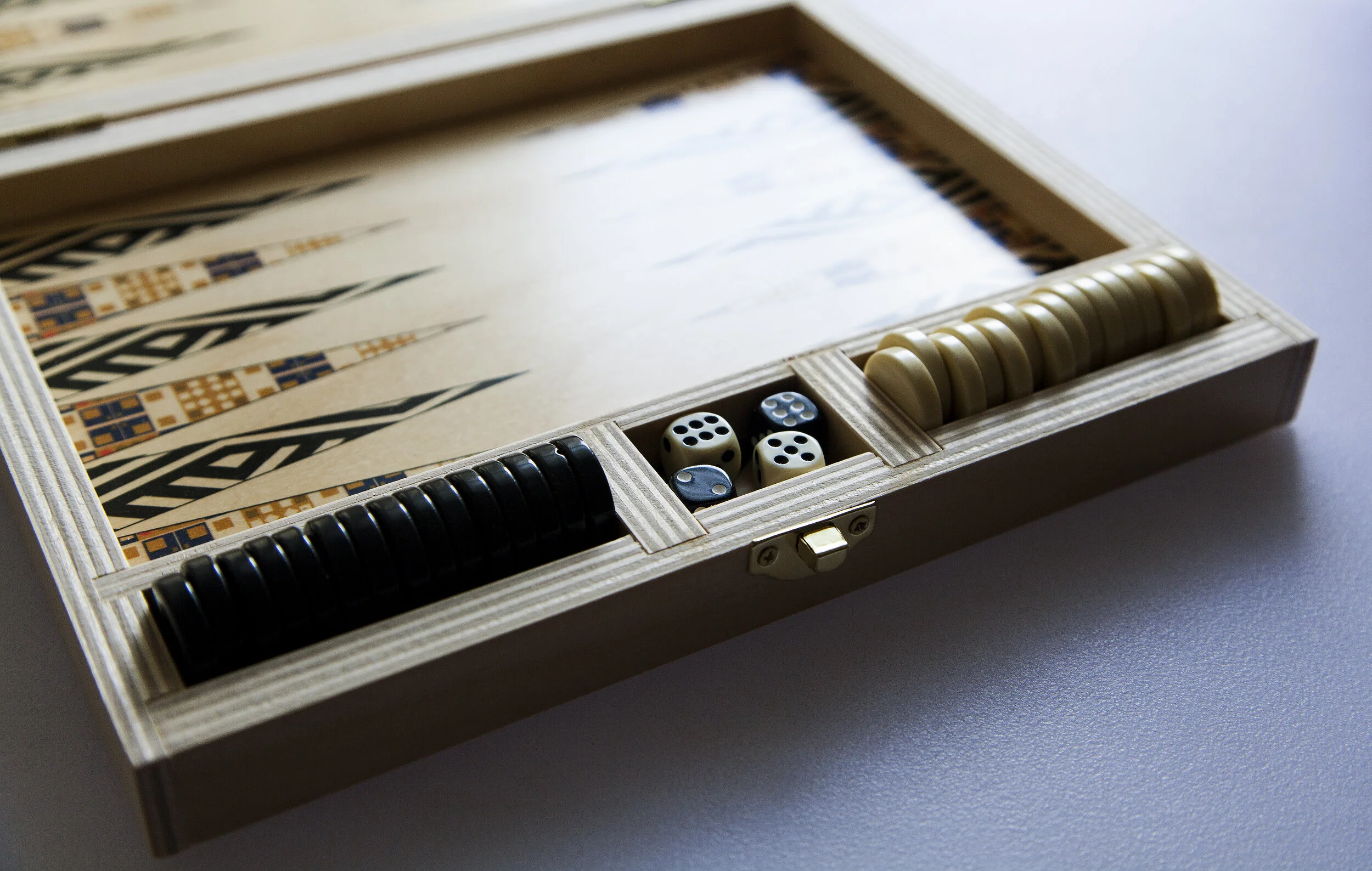Backgammon2.jpg